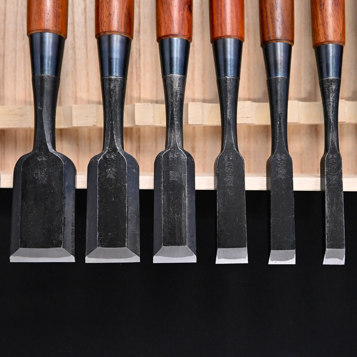 宗家大内 追入組鑿 紫檀柄 桐箱付    Ouchi Bench chisels set RoseWood Handle by Ouchi 4th generation #7