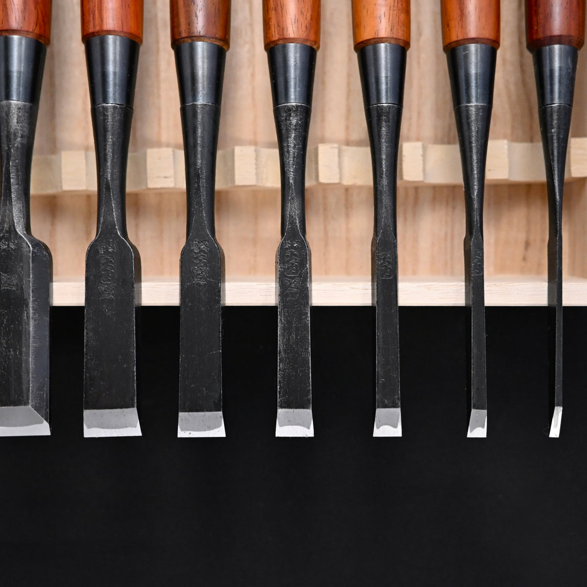 宗家大内 追入組鑿 紫檀柄 桐箱付    Ouchi Bench chisels set RoseWood Handle by Ouchi 4th generation #7