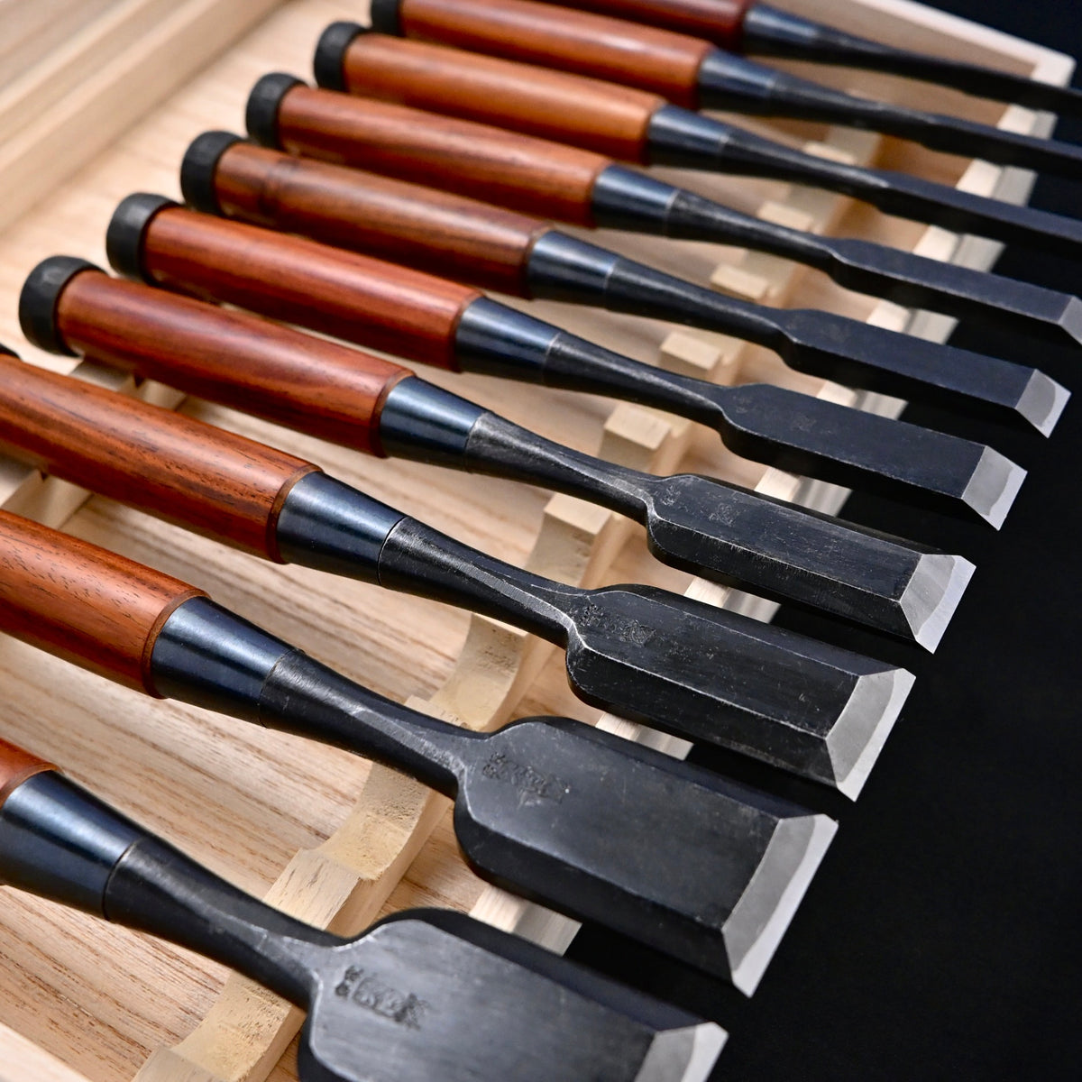 宗家大内 追入組鑿 紫檀柄 桐箱付    Ouchi Bench chisels set RoseWood Handle by Ouchi 4th generation #7