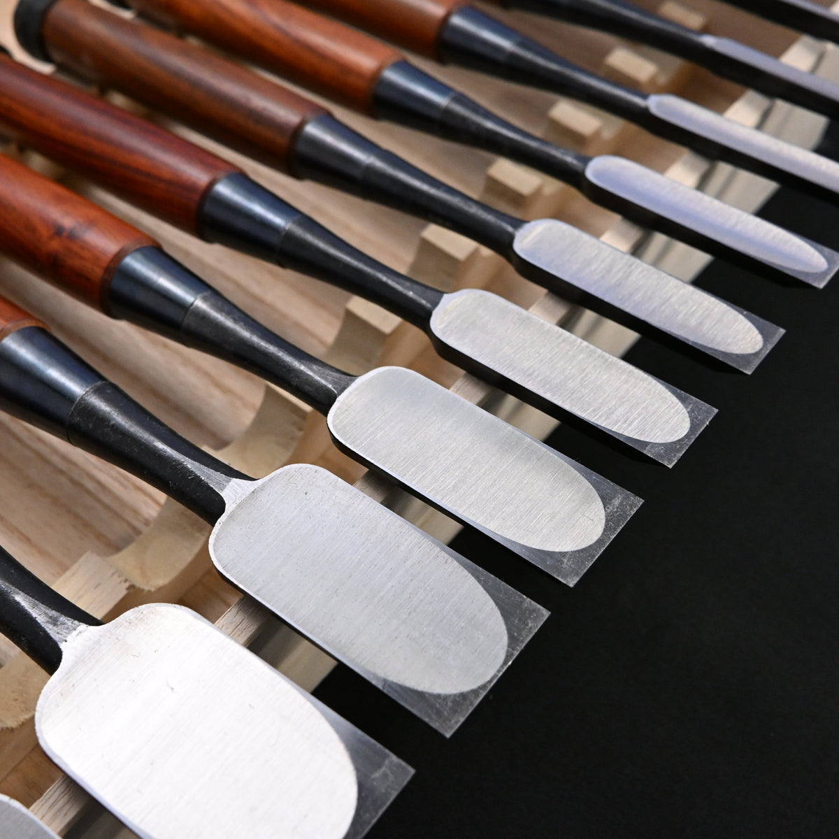 宗家大内 追入組鑿 紫檀柄 桐箱付    Ouchi Bench chisels set RoseWood Handle by Ouchi 4th generation #7