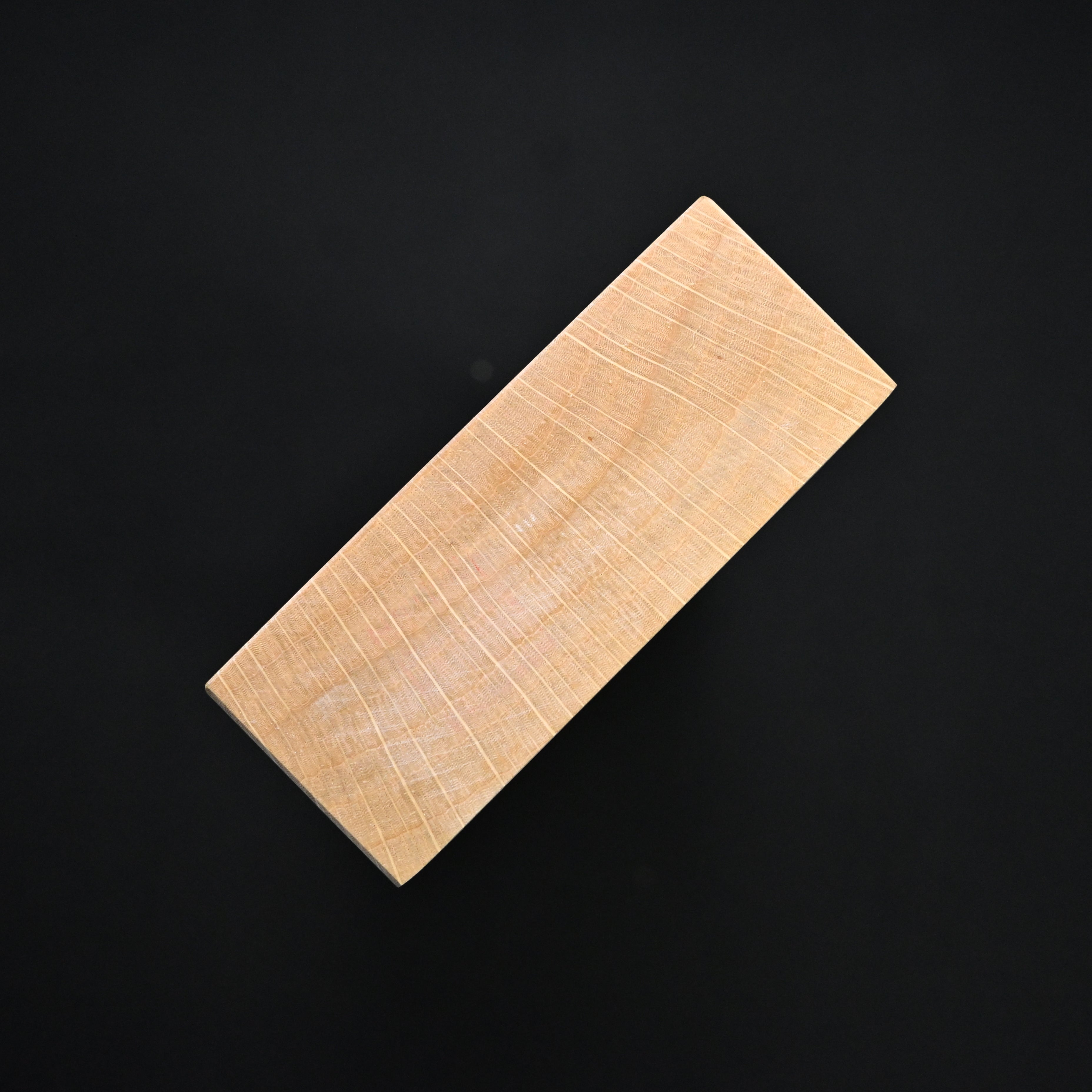 Keizaburo Smoothing Plane with Yellow steel Black Ura     圭三郎 仕上げ鉋 黄紙鋼 黒裏 70mm 新日木