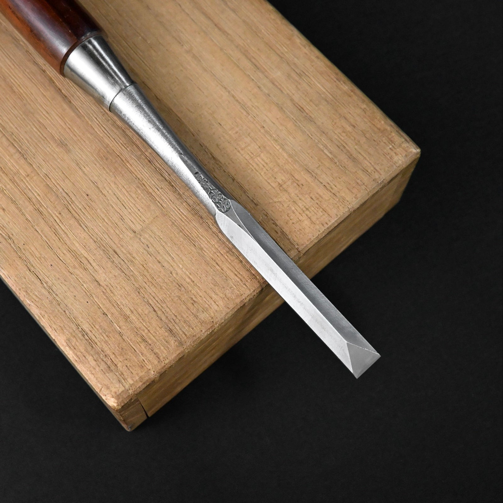 M-6 掘り出し物 侊悦作 鎬追入鑿 9mm Old stock Kouetsu Dovetail Bench Chisels by Tas