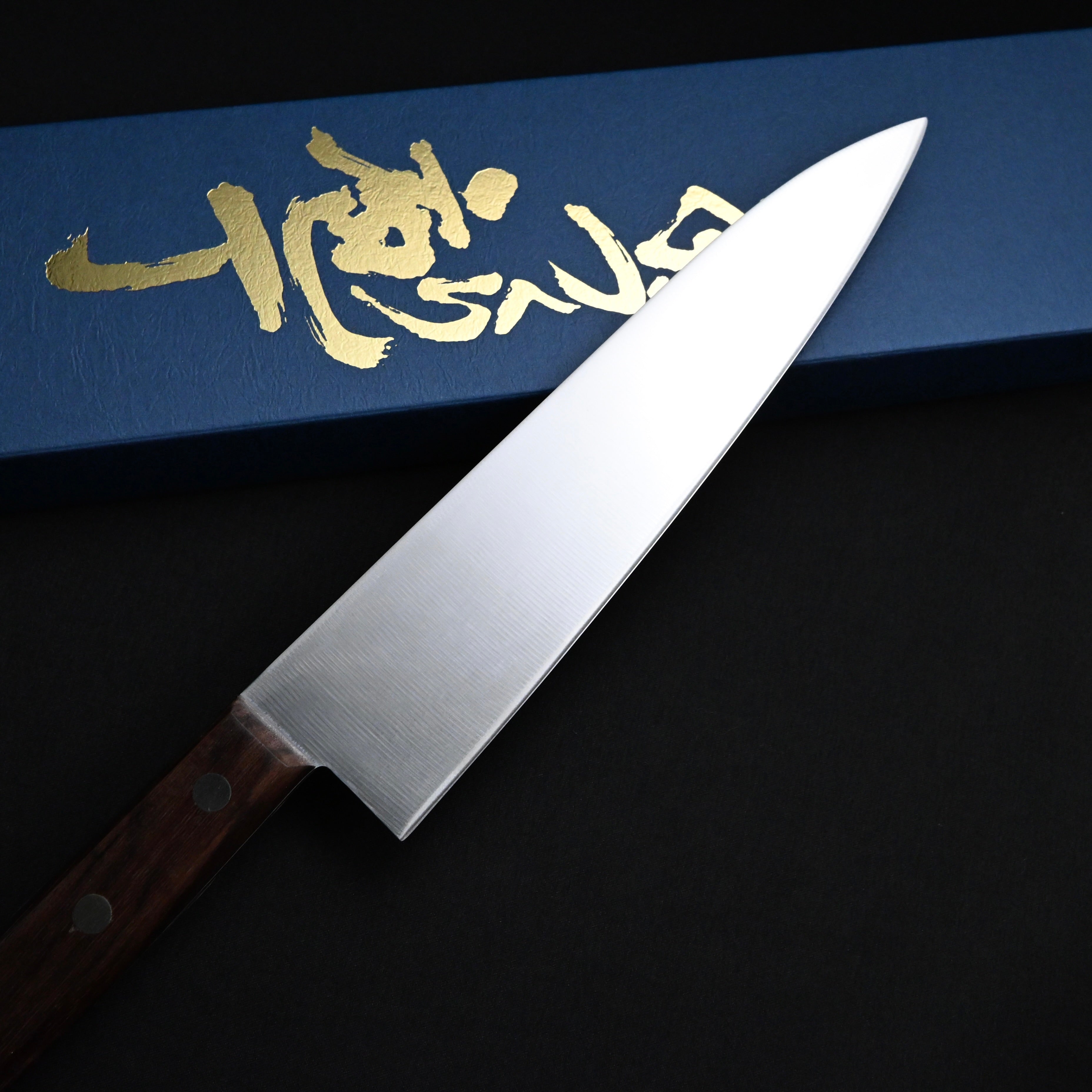 江戸菊水 ステンレス 牛刀包丁180mm ローズ柄    180mm  Edo Kikusui Stainless Steel Gyuto Knife