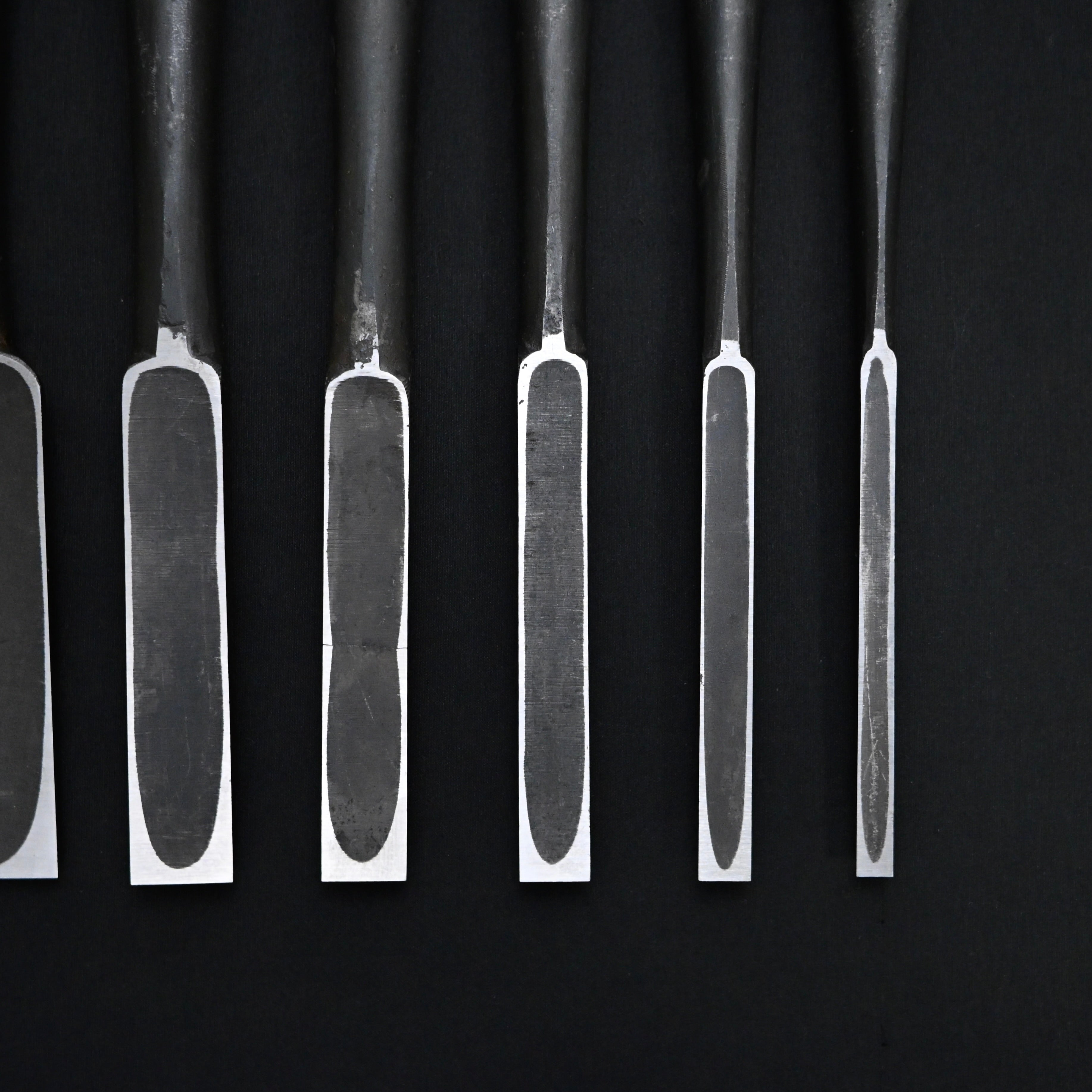 国明 厚鑿 打桂 赤樫柄   Kuniaki  Thick Timber Chisels with White Steel