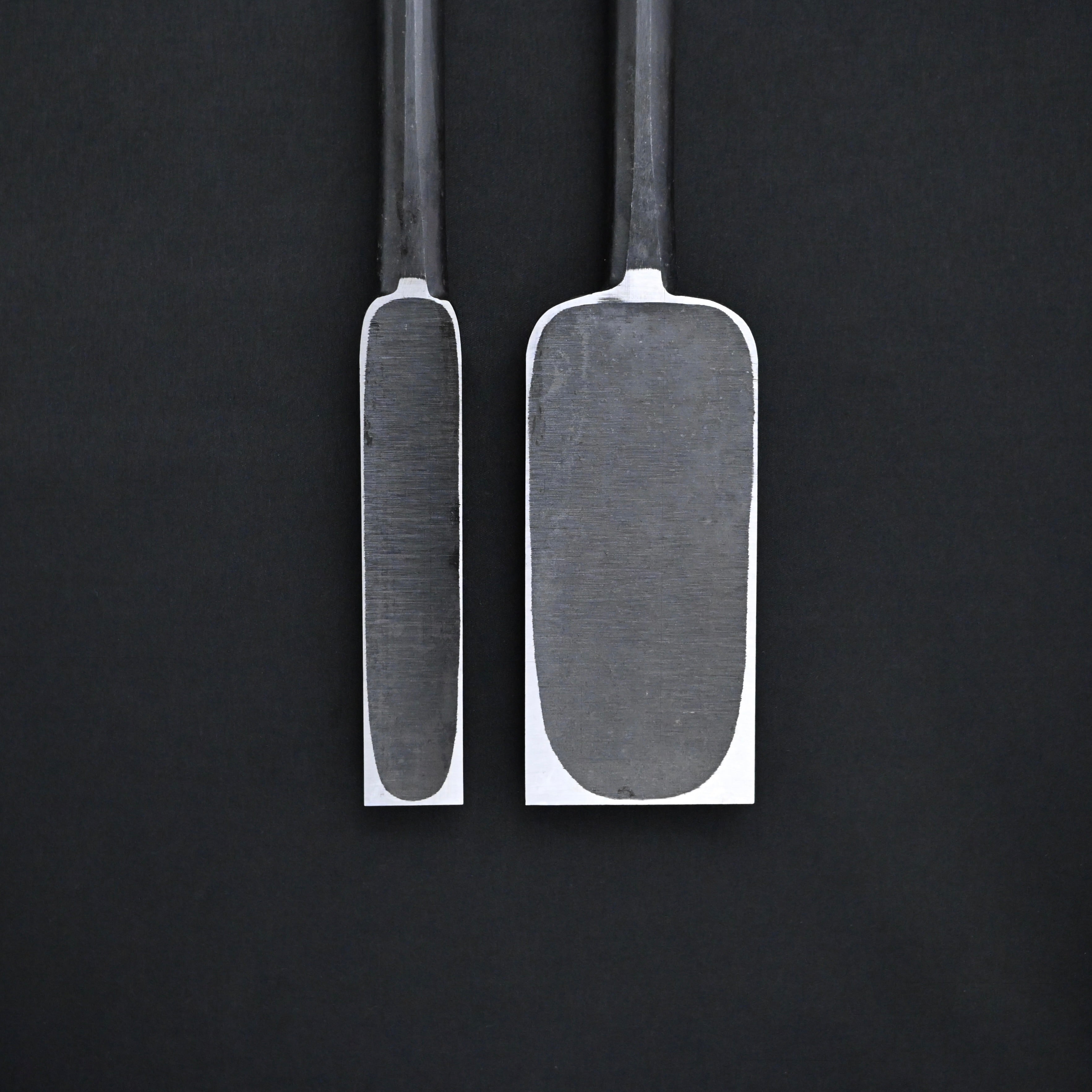 Sukemaru Slick Chisels set (Ootsuki-nomi, Hontsuki-Nomi)  with white steel 助丸 本突き組鑿  24mm / 54mm