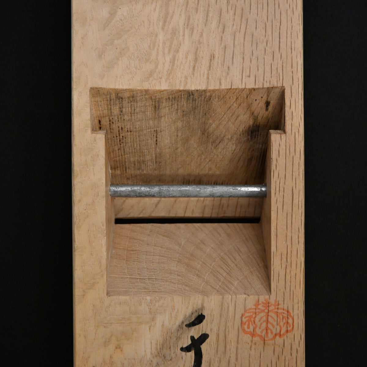 Old stock Rankiku Smoothing Plane (Kanna) by Chiyotsuru Sadahide 2nd generation 掘出し物 二代目千代鶴貞秀 仕上げ鉋 乱菊 70mm