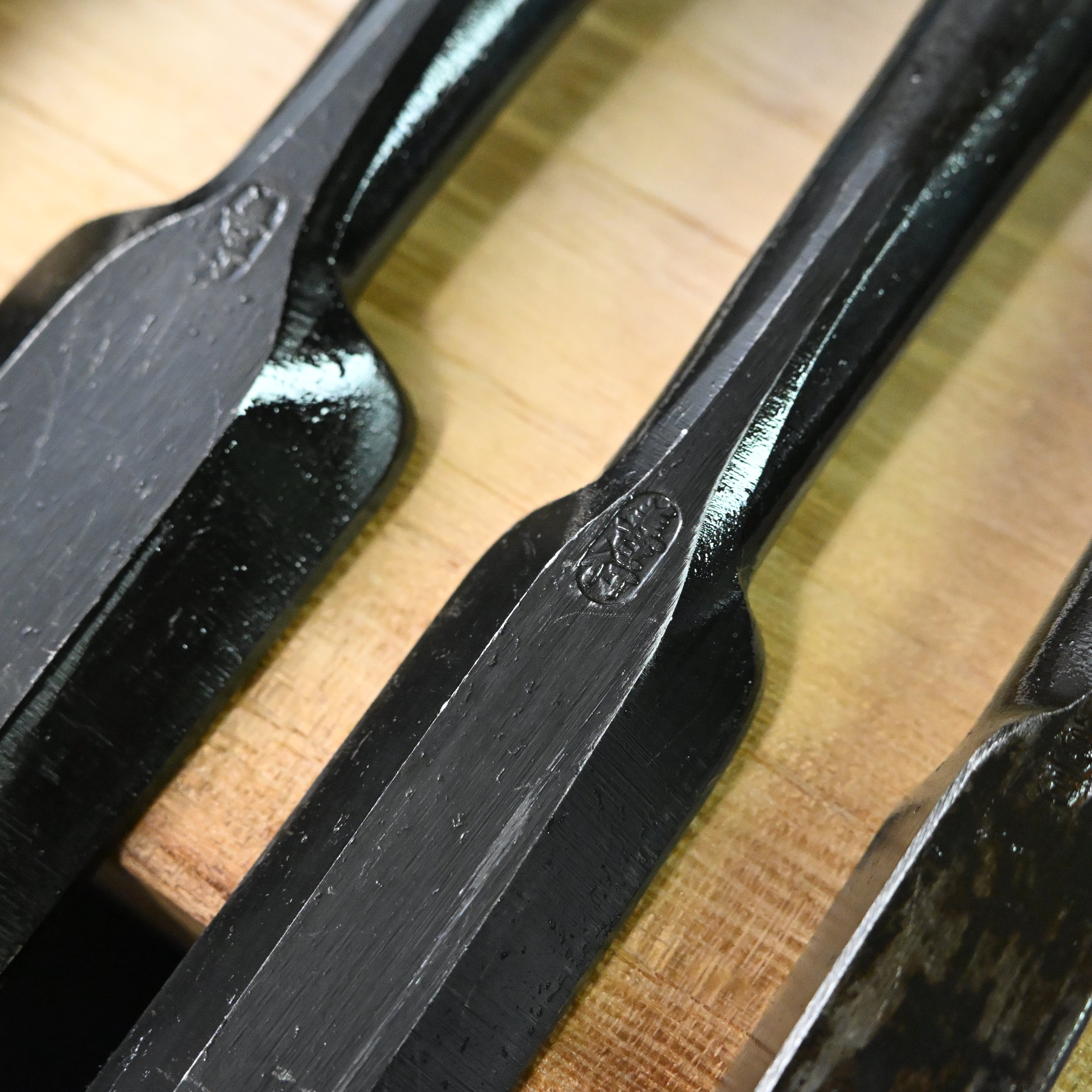 #M195 Mixed Timber chisels set by unknown  バラ鑿合わせ 叩き組鑿 5本組 作者不明