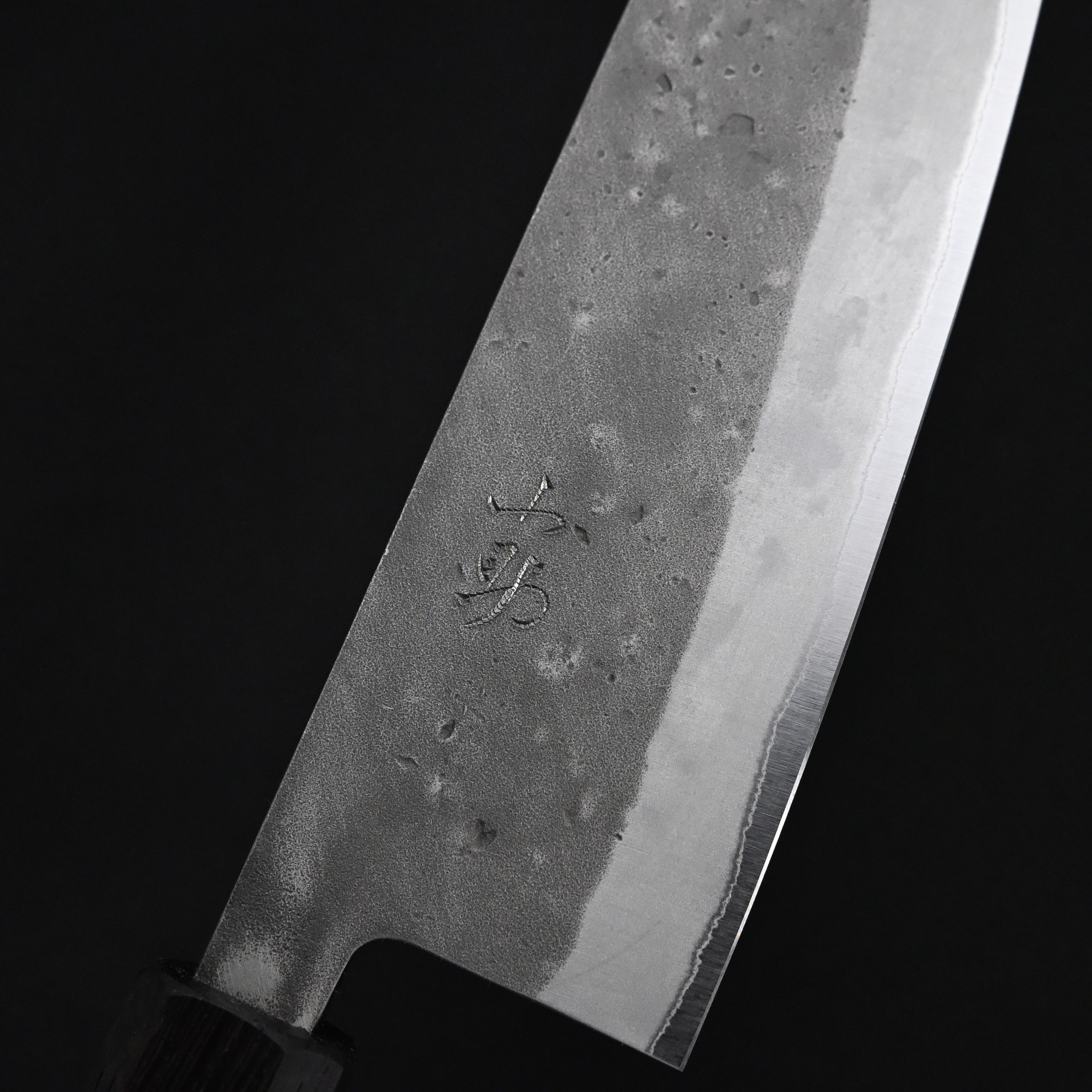 山助 三徳包丁 ステン梨地青紙 八角樫柄 165mm     Yamasuke Santoku knife stainless steel pear finish blue steel