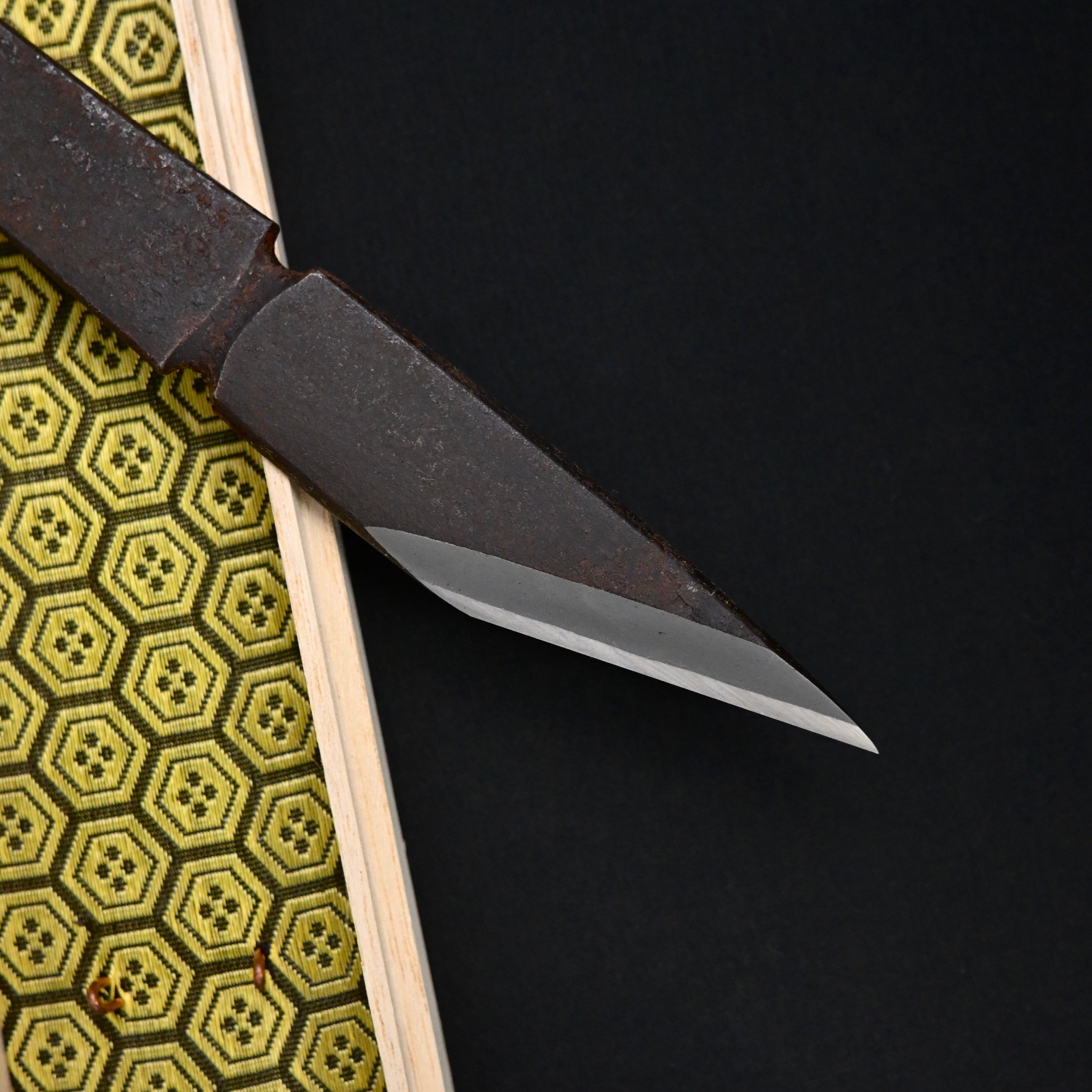 Fugetsudouten-Hirotsugu Right hand Kiridashi by Sozen  Carving  風月同天 廣貢 素全作  切出し小刀 右 24mm