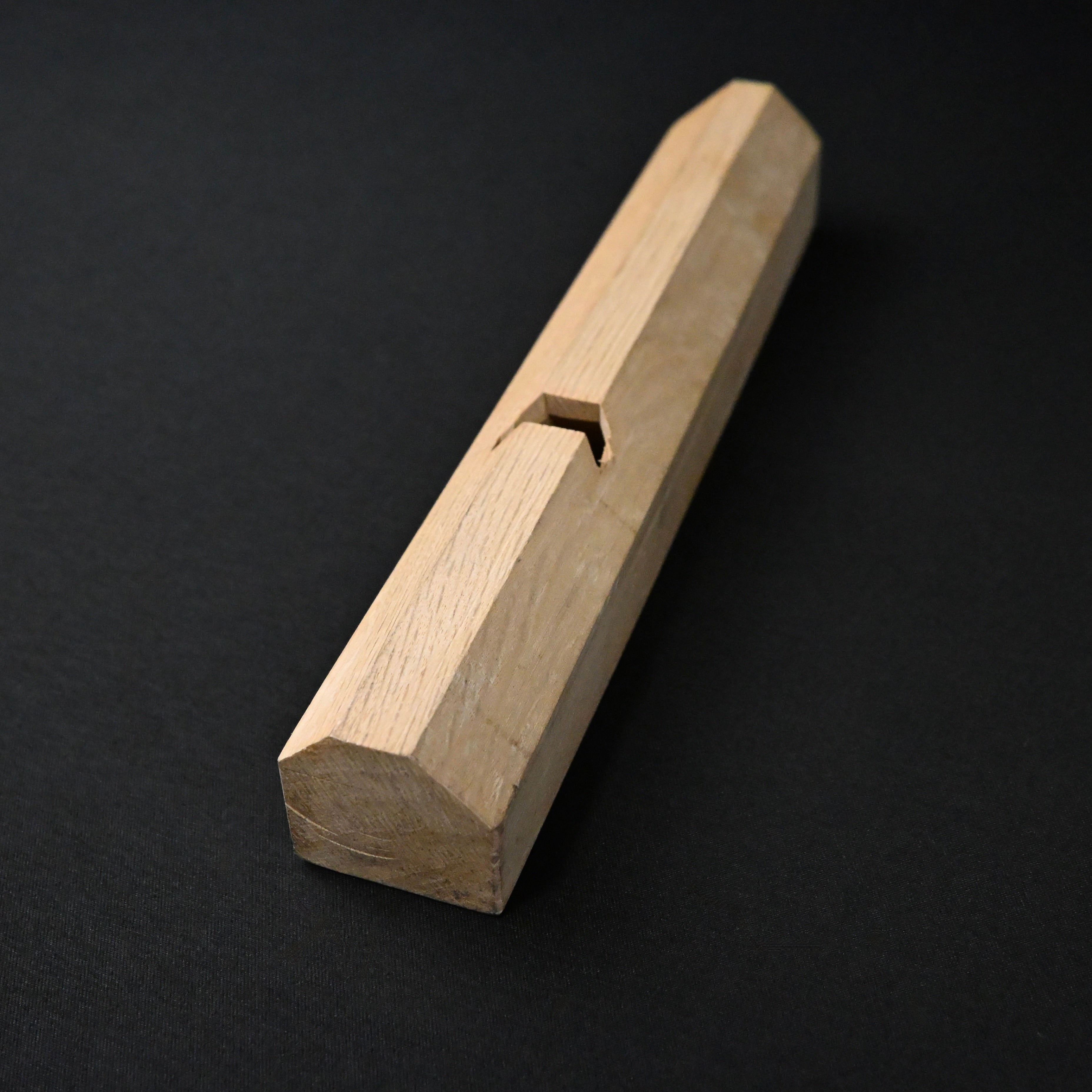 掘出し物 悦英 平銀杏面(貴丁面)鉋　 Old stock Etsuei flat Ginnanmen (Kichomen) Plane Kanna