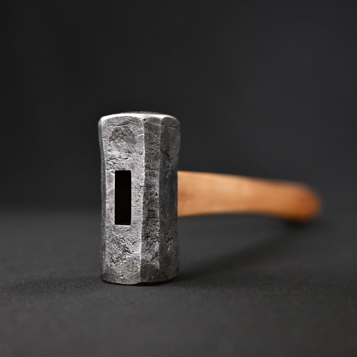 Sozen Octagon Hammers with Ushigoroshi Handle 素全 八角玄翁 ウシゴロシ柄入 240g