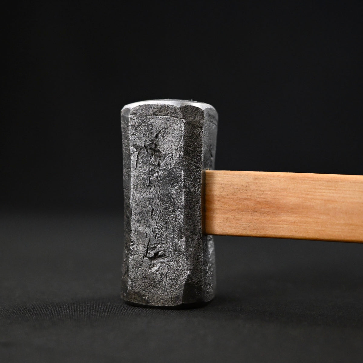 Sozen Octagon Hammers with Ushigoroshi Handle 素全 八角玄翁 ウシゴロシ柄入 240g