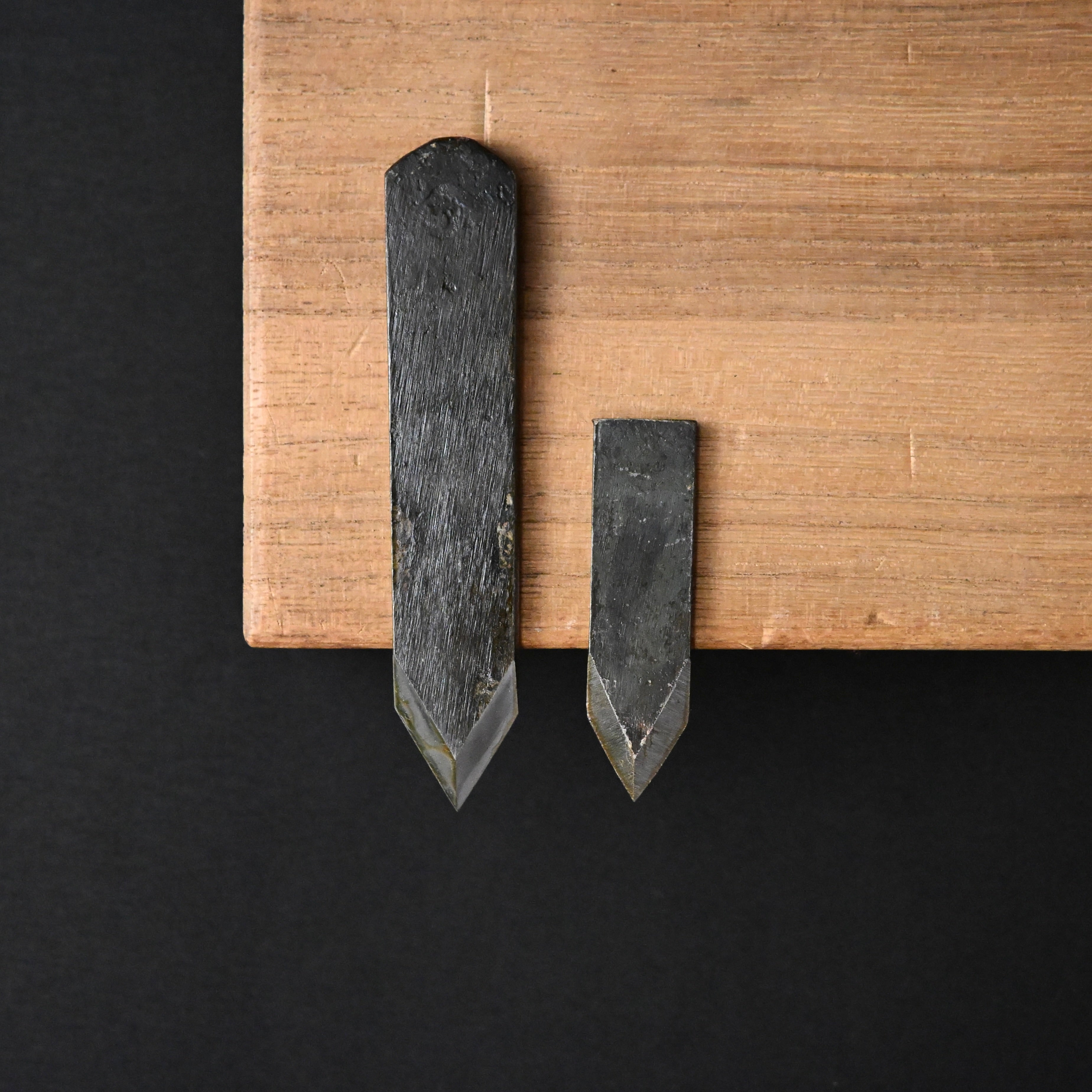 掘出し物 悦英 剣鉋 #1　 Old stock Etsuei Ken Plane (V-groove plane)