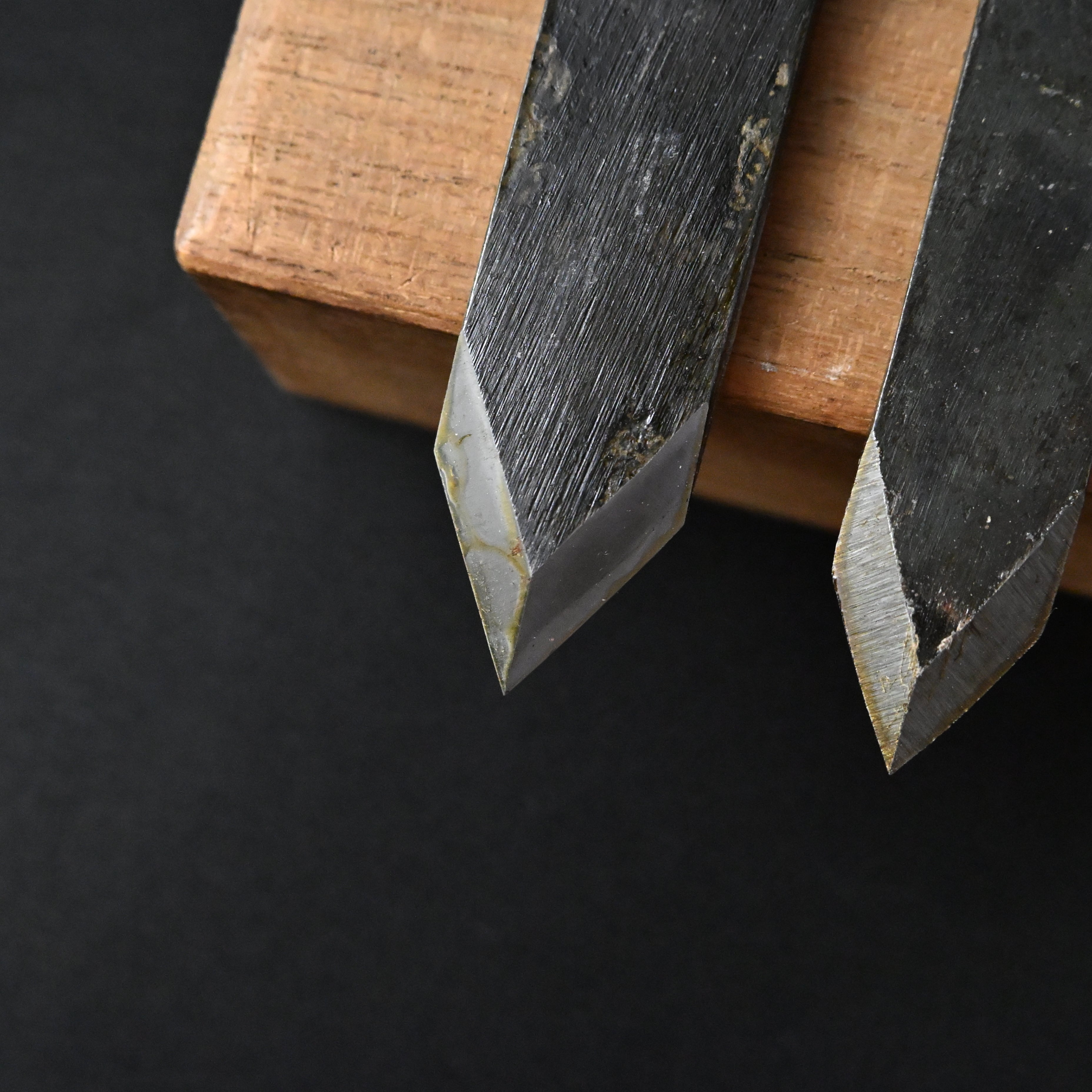 掘出し物 悦英 剣鉋 #1　 Old stock Etsuei Ken Plane (V-groove plane)