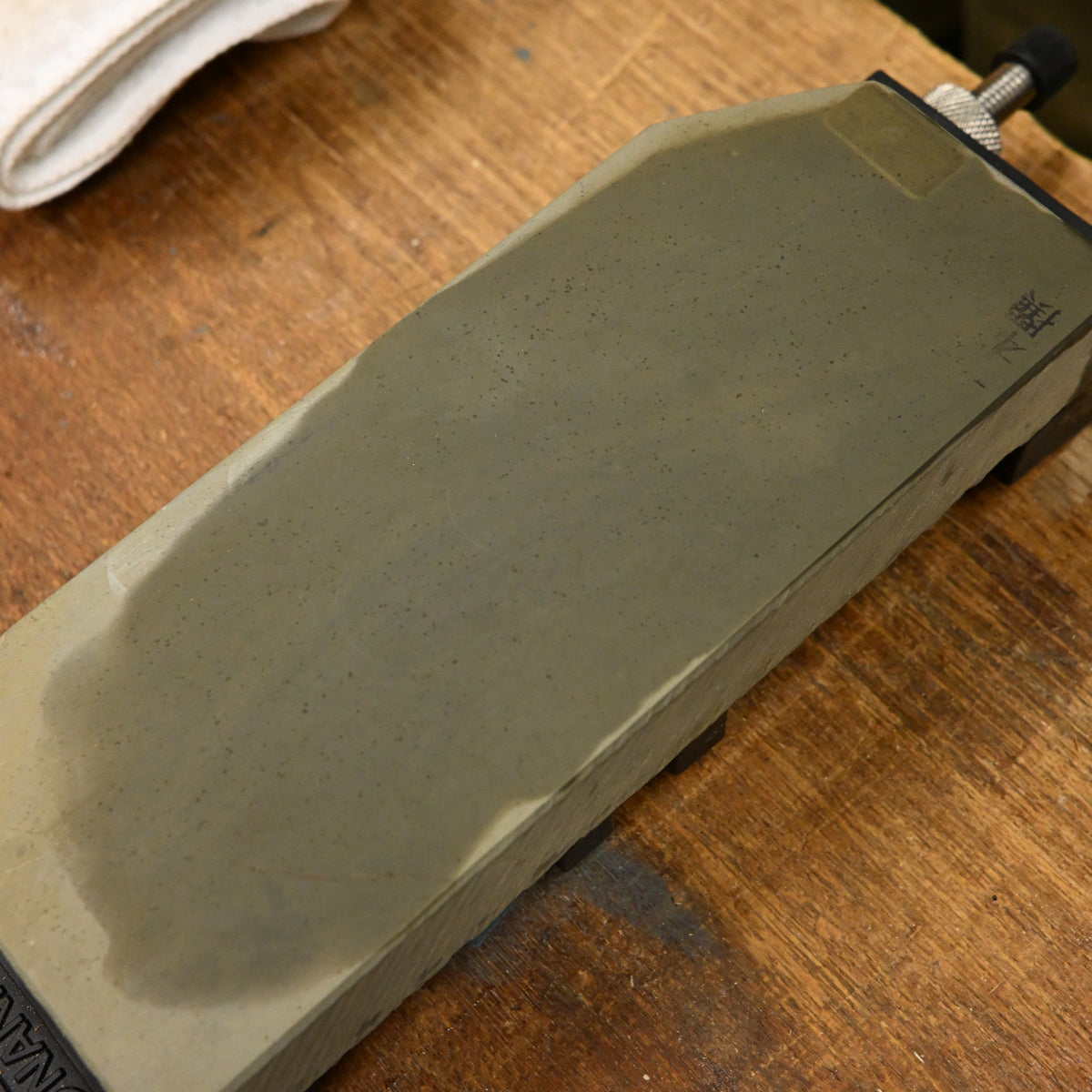 Iponsen Japanese Natural Finishing Stones  一本撰  天然仕上砥石