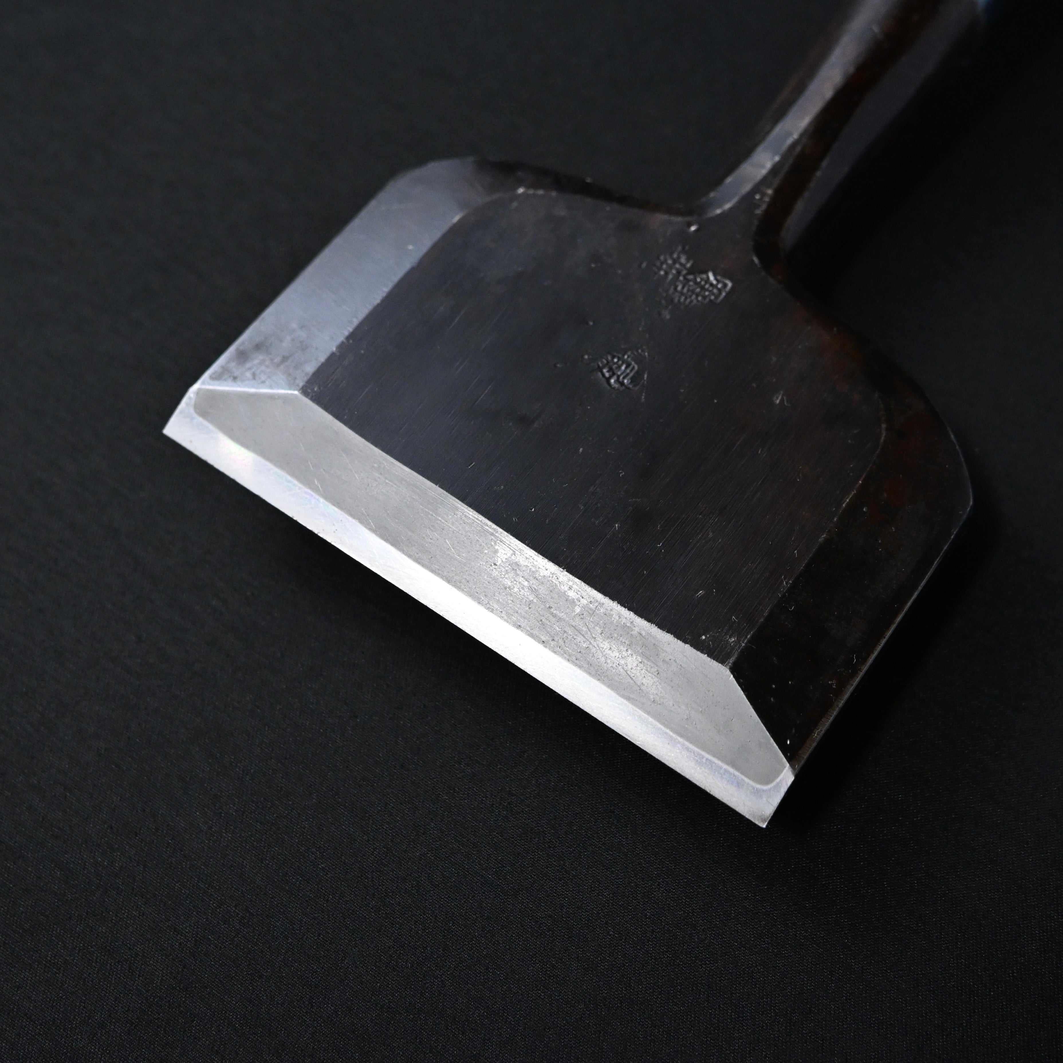 Kikuhiromaru Bench chisels with White steel (Oirenomi) 菊弘丸 追入鑿 90mm