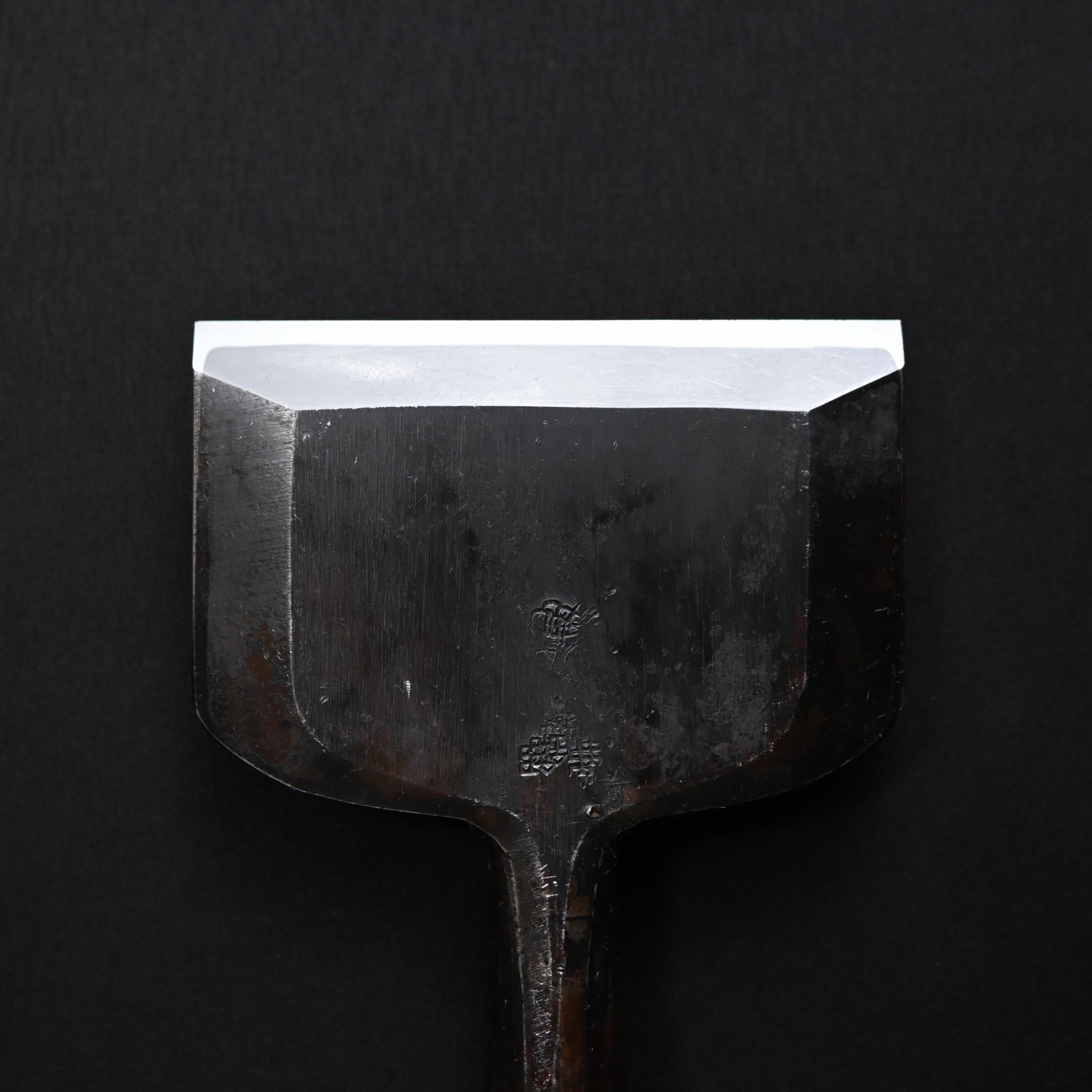 Kikuhiromaru Bench chisels with White steel (Oirenomi) 菊弘丸 追入鑿 90mm