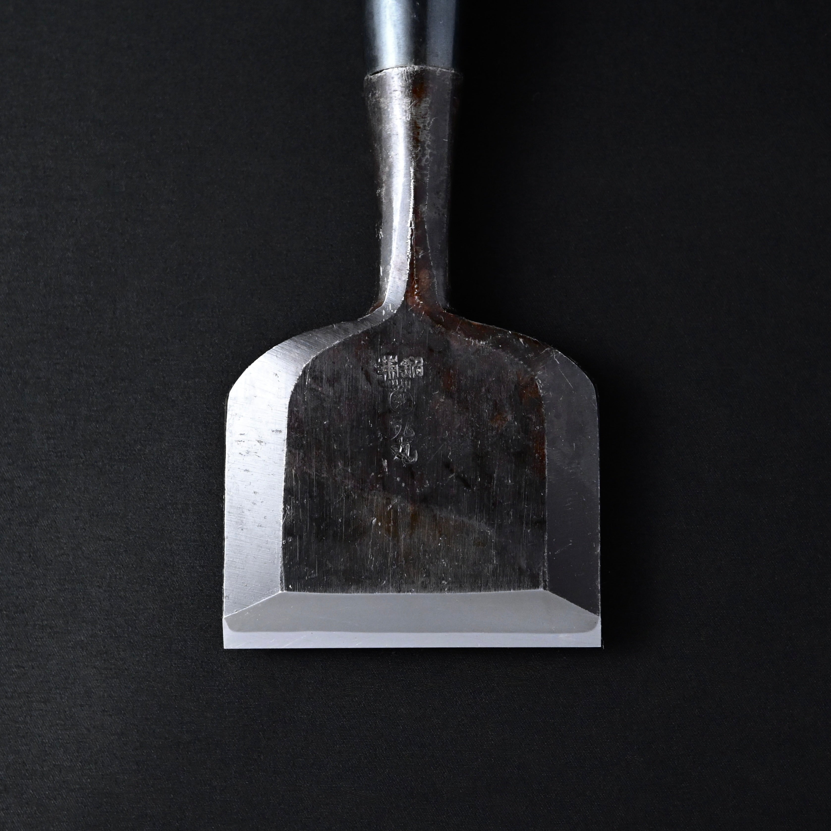 Kikuhiromaru Bench chisels with White steel (Oirenomi) 菊弘丸 追入鑿 75mm