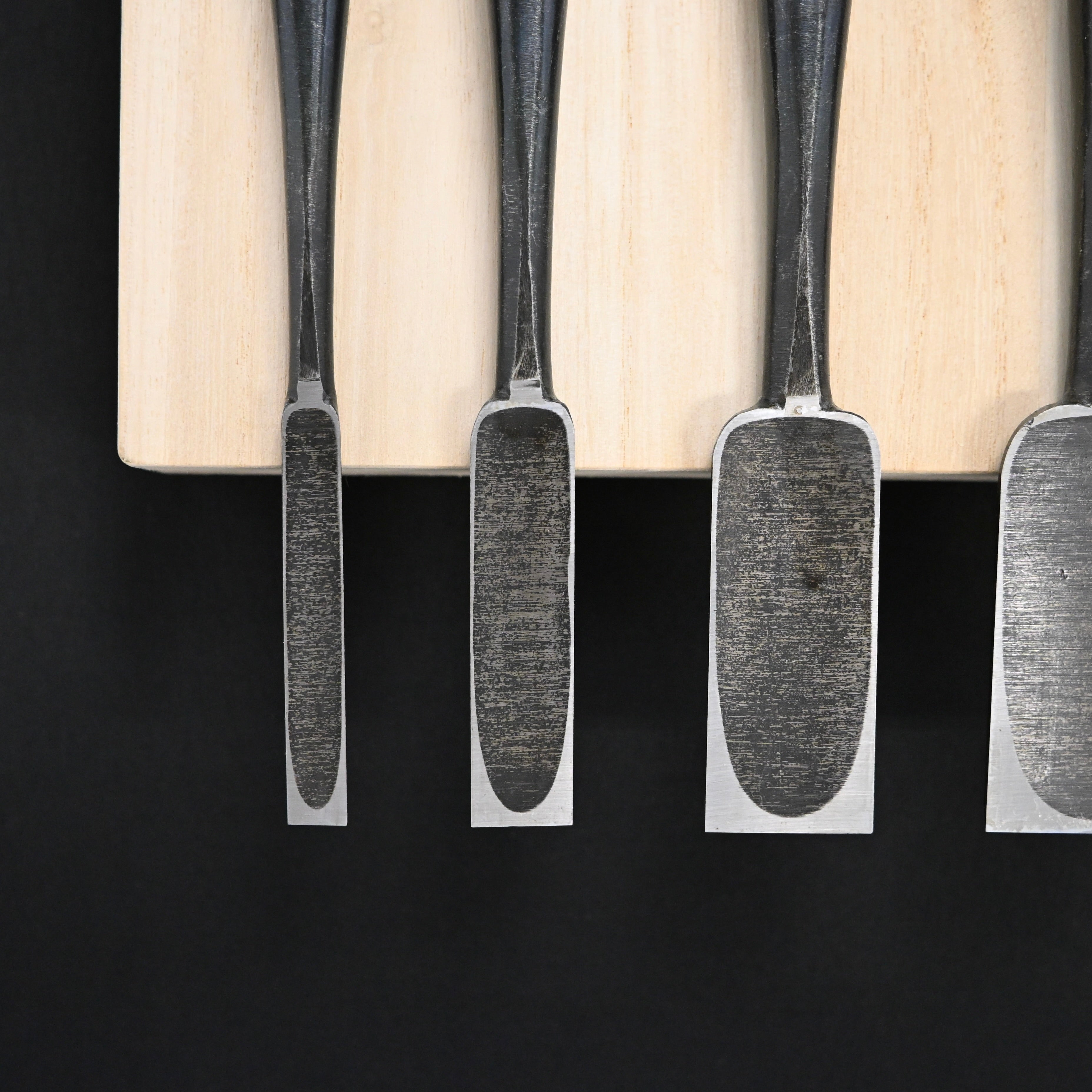 #8掘出し物  錦清水 鑿5本セット グミ柄     Rare Stock Nishiki Kiyomi Chisels Set 5pc with Gumi Handle