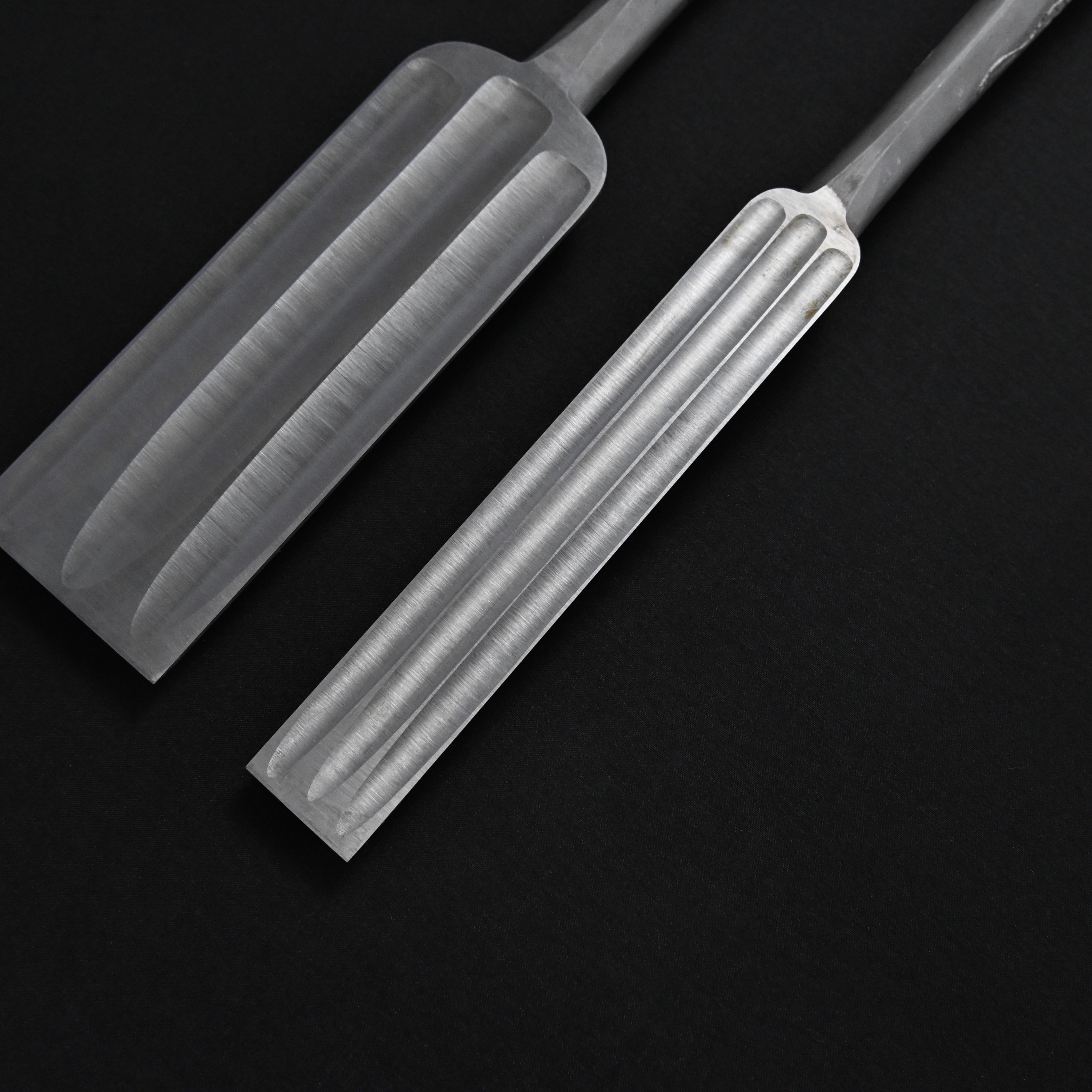 Old stock Touei Slick Chisels set with Dragon and Tiger Carving