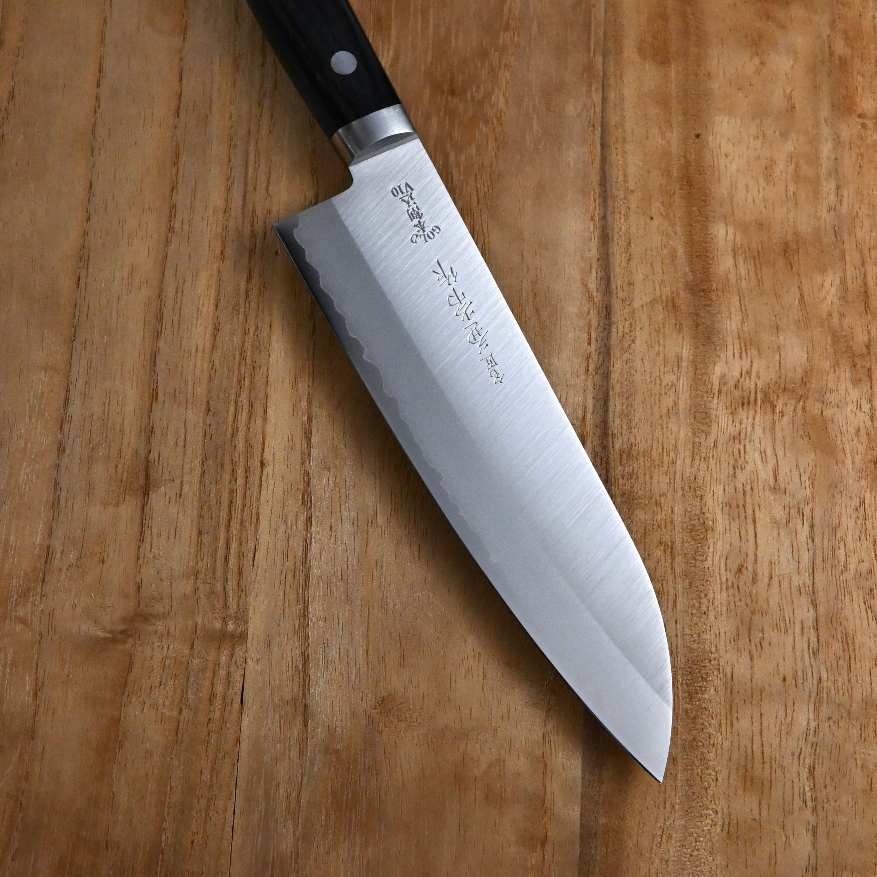 兼常作 本割込DPゴールド 口金付 黒合板柄 三徳型165mm Kanetsune Stainless steel Santoku Knife