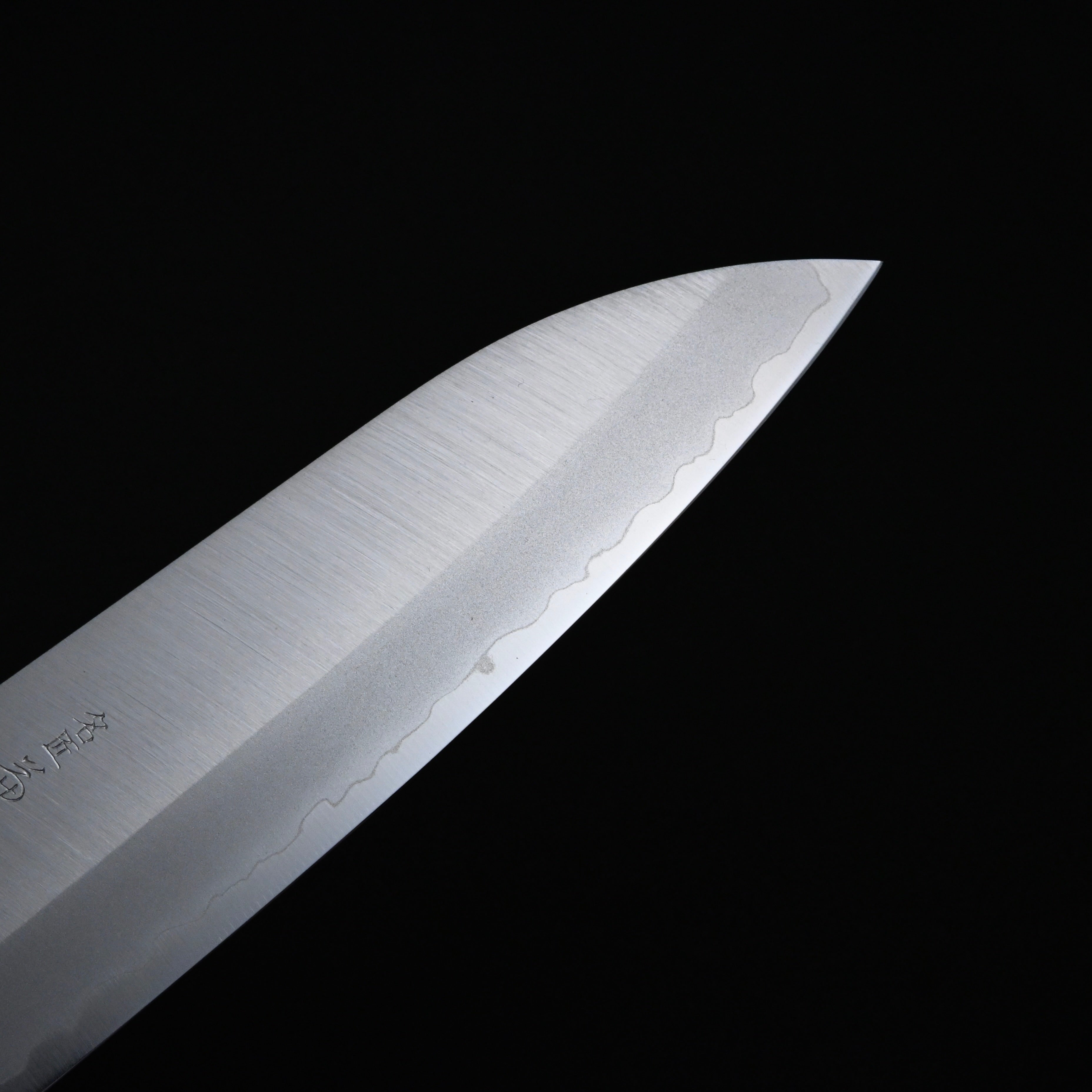 兼常作 本割込DPゴールド 口金付 黒合板柄 三徳型165mm Kanetsune Stainless steel Santoku Knife
