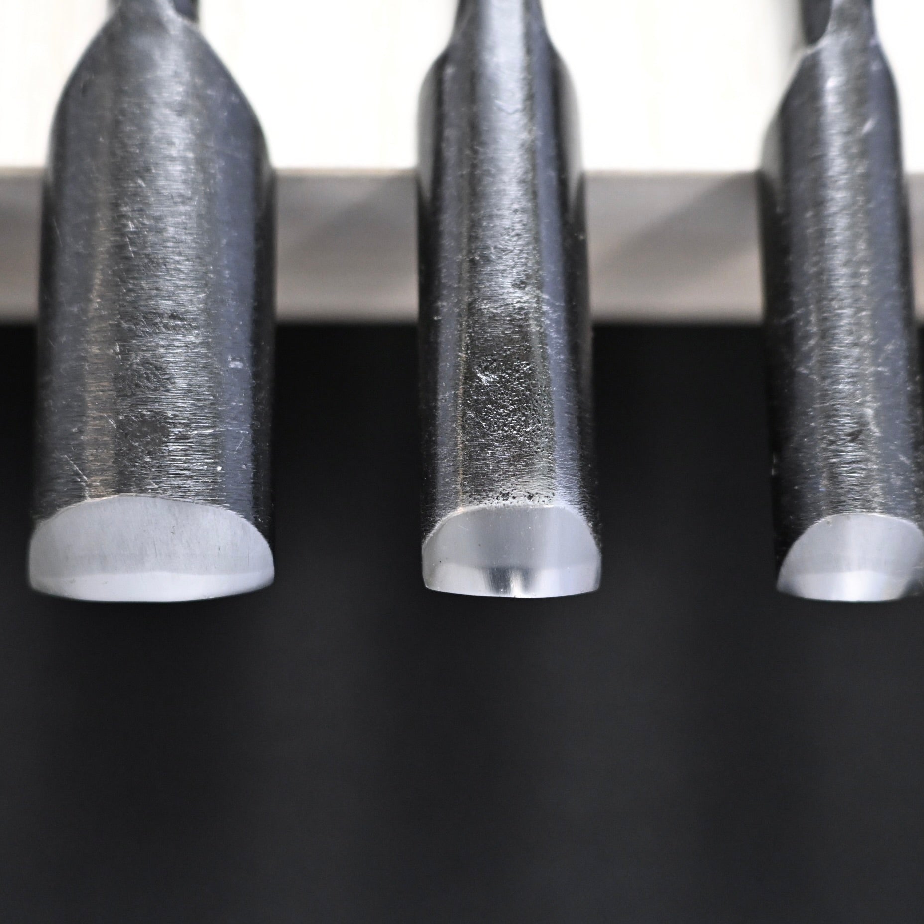 Toshikuni Uchi maru Round chisels set with white steel  利国 内丸組鑿 5本組 Uchimarunomi