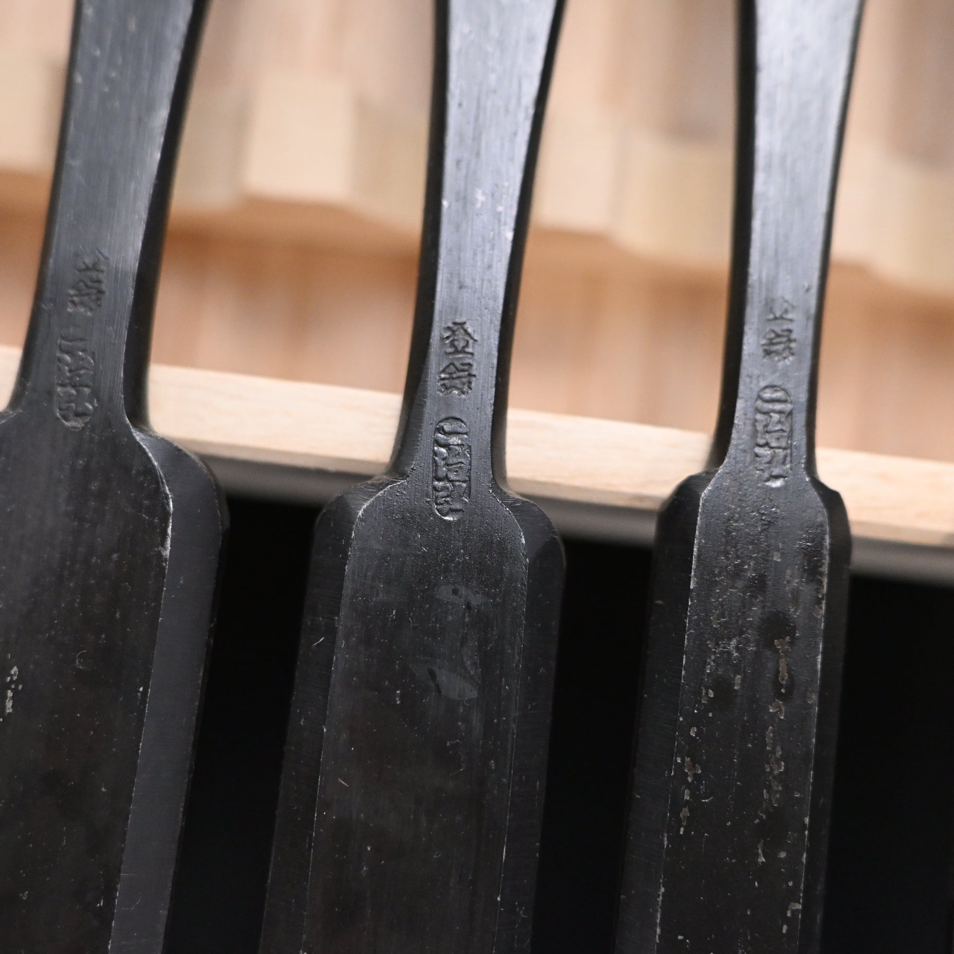 二治弘  木成平待組鑿 10本組    Nijihiro Hiramachi type chisels set ( Hiramachinomi )