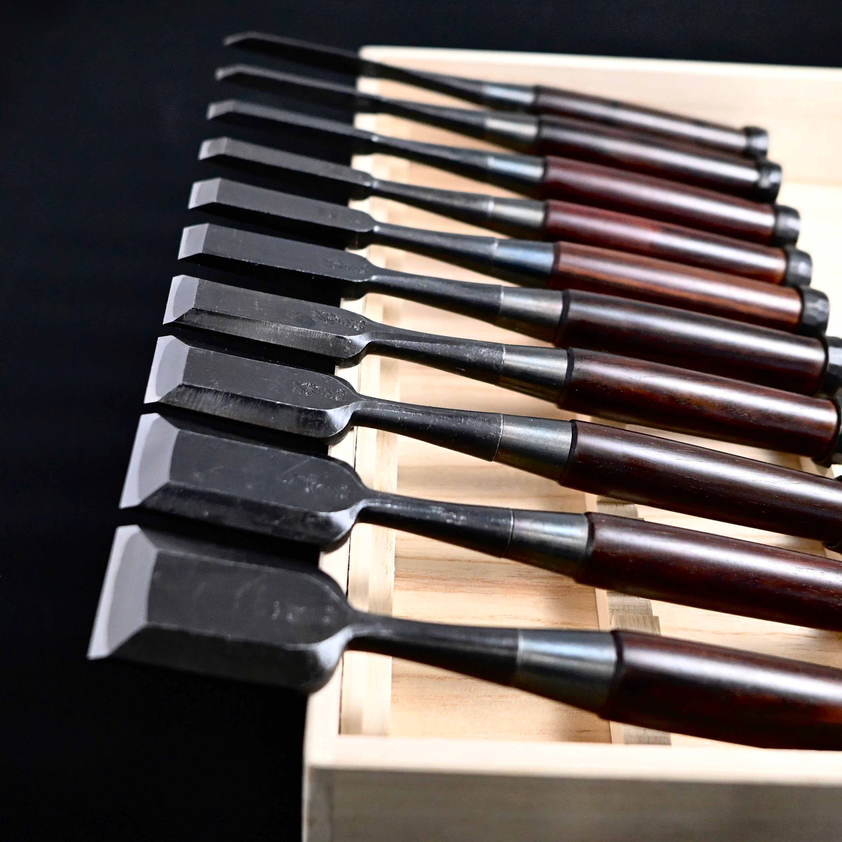 #6 Ouchi Bench chisels set RoseWood Handle by Ouchi 4th generation  宗家大内 追入組鑿 紫檀柄 桐箱付 四代目大内俊明作