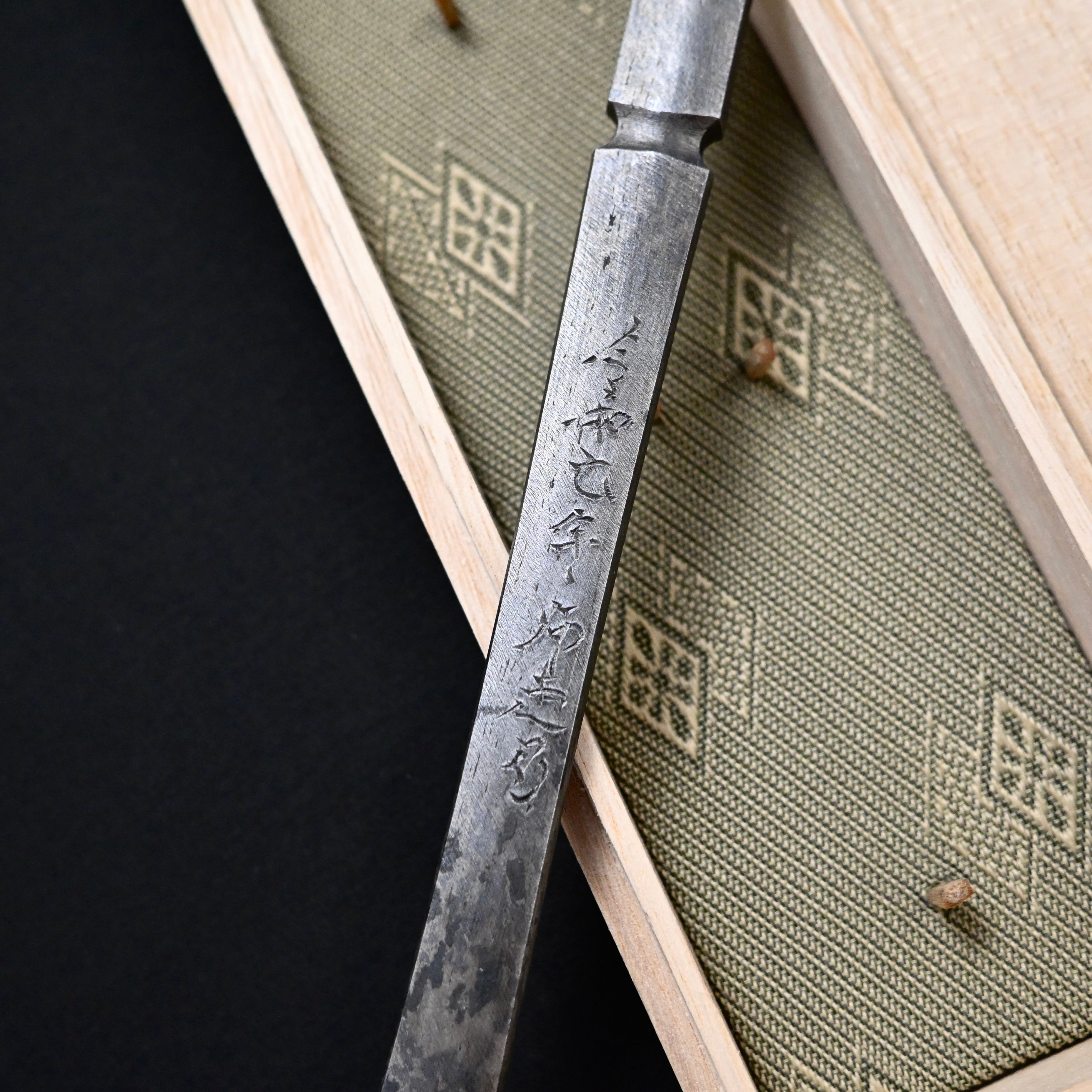 Jiritsu kensaki by Sozen Carving  自立 素全作  剣先小刀   12mm