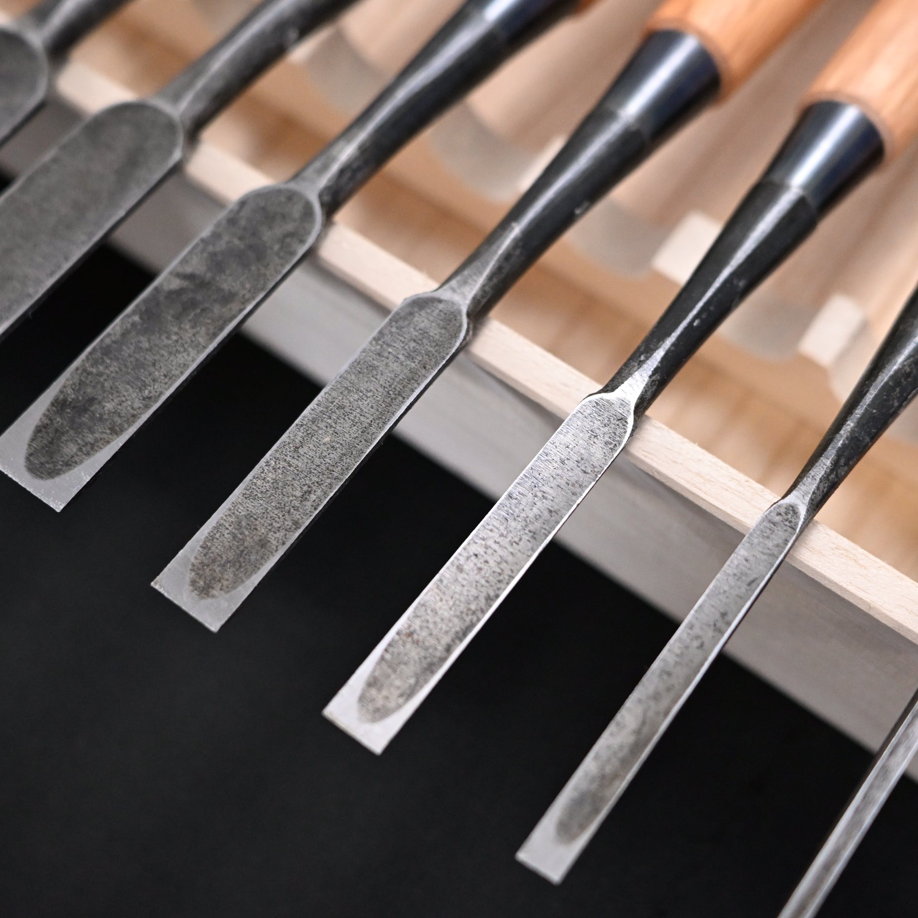 Kanetake Bench chisels set Red oak handle by Takahashi Norikazu 高橋典三作 カネ武 追入組鑿 赤樫柄