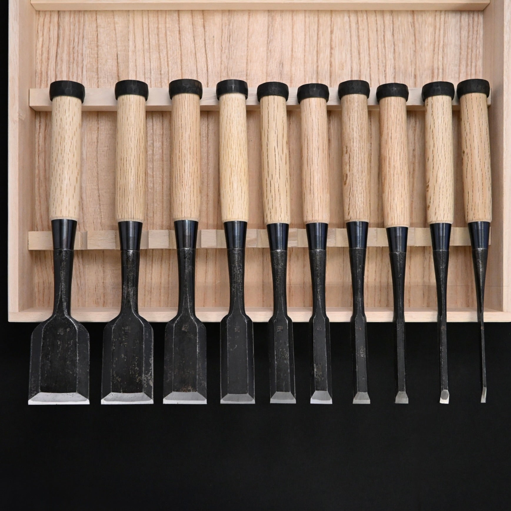 Kanetake Bench chisels set white oak handle by Takahashi Norikazu 高橋典三作 カネ武 追入組鑿