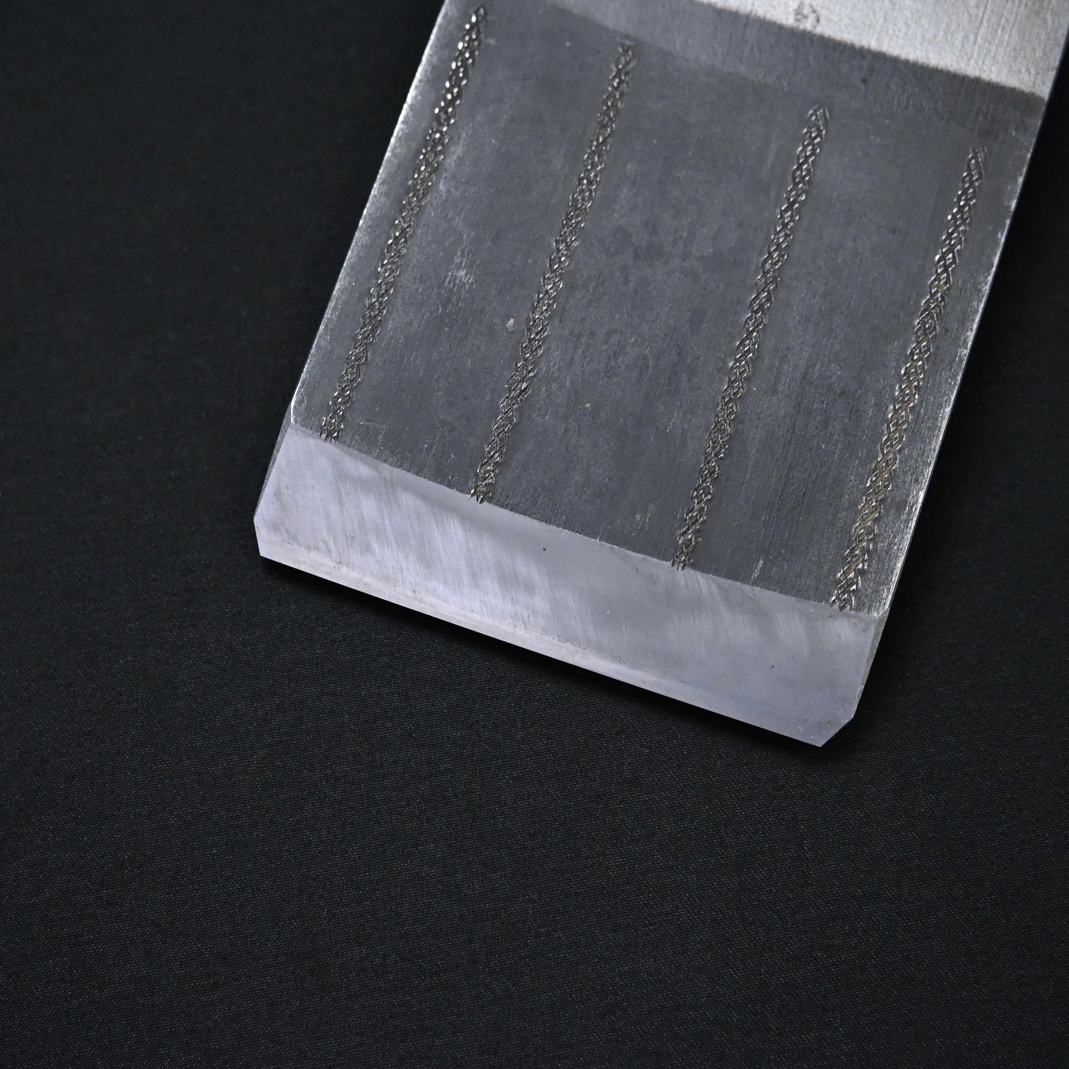 Used Hatsuhiro Smoothing Plane (Kanna) △  triangular stamp  中古 掘出し物 初弘 △ 仕上鉋  70mm