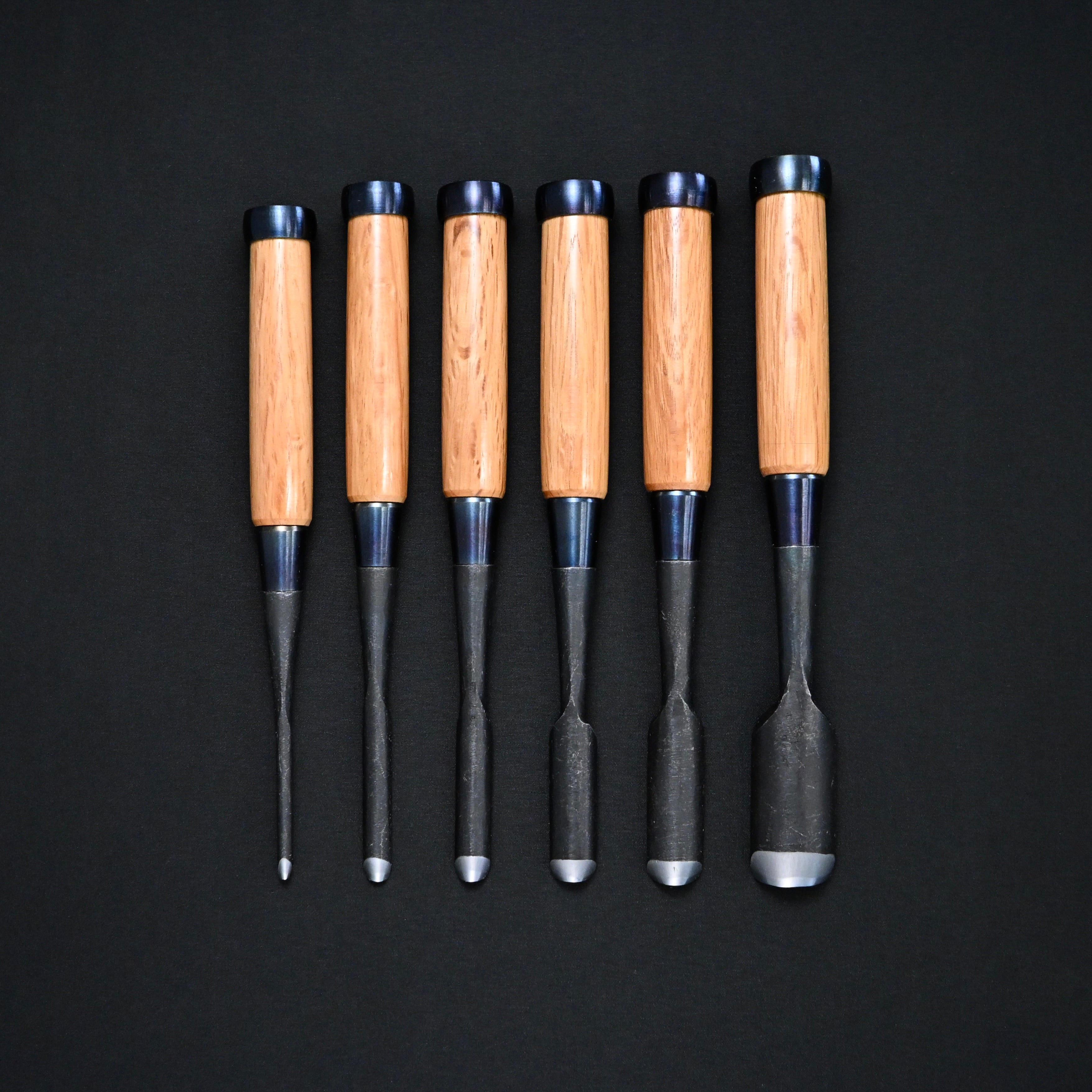 利国 極深内丸鑿   Toshikuni Extra-deep Uchimaru Chisels with white steel  (Round Chisel)