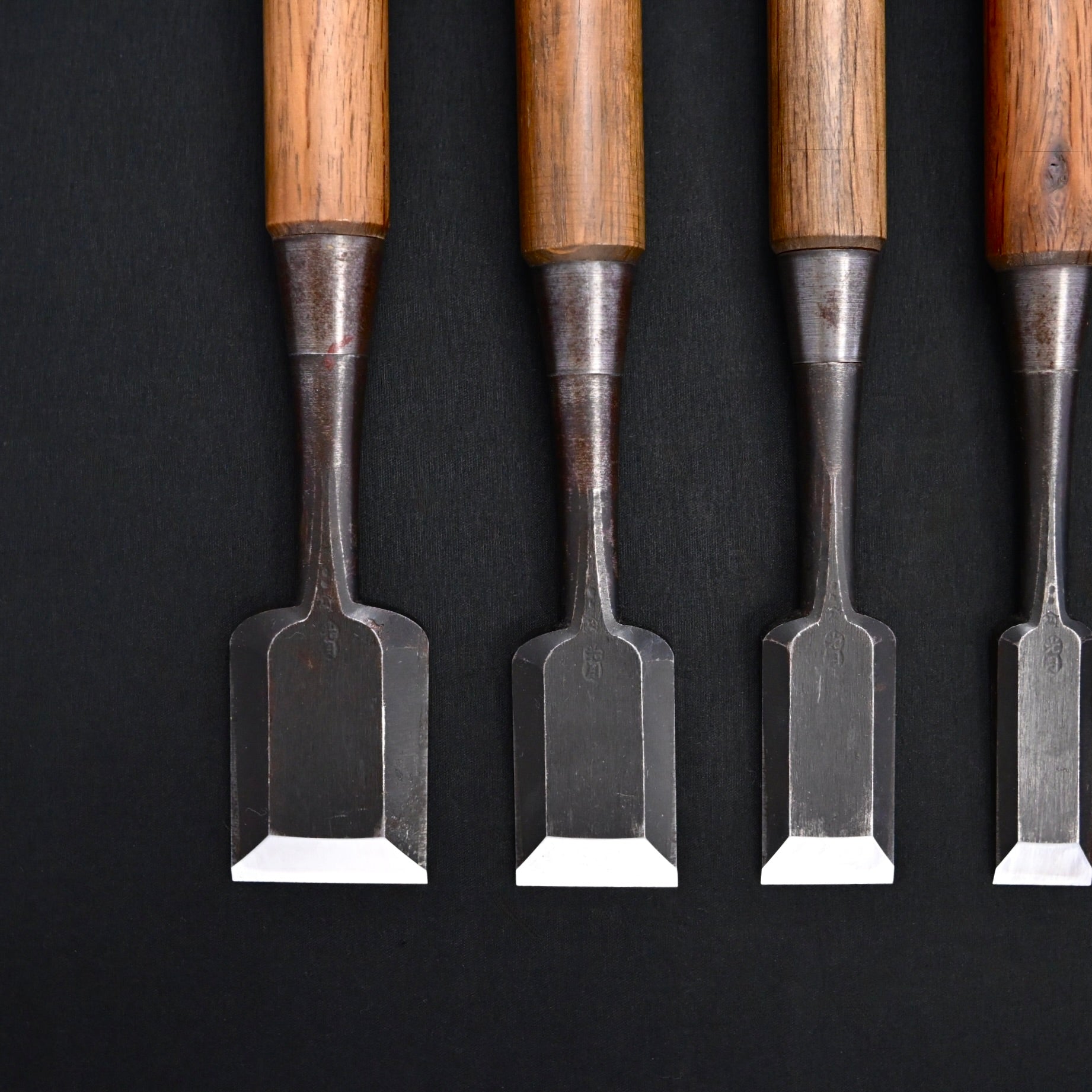 Used Mitsuki Bench chisels set by Yamazaki Nobutsugu  中古品 光月 山崎信次作 追入5本組鑿