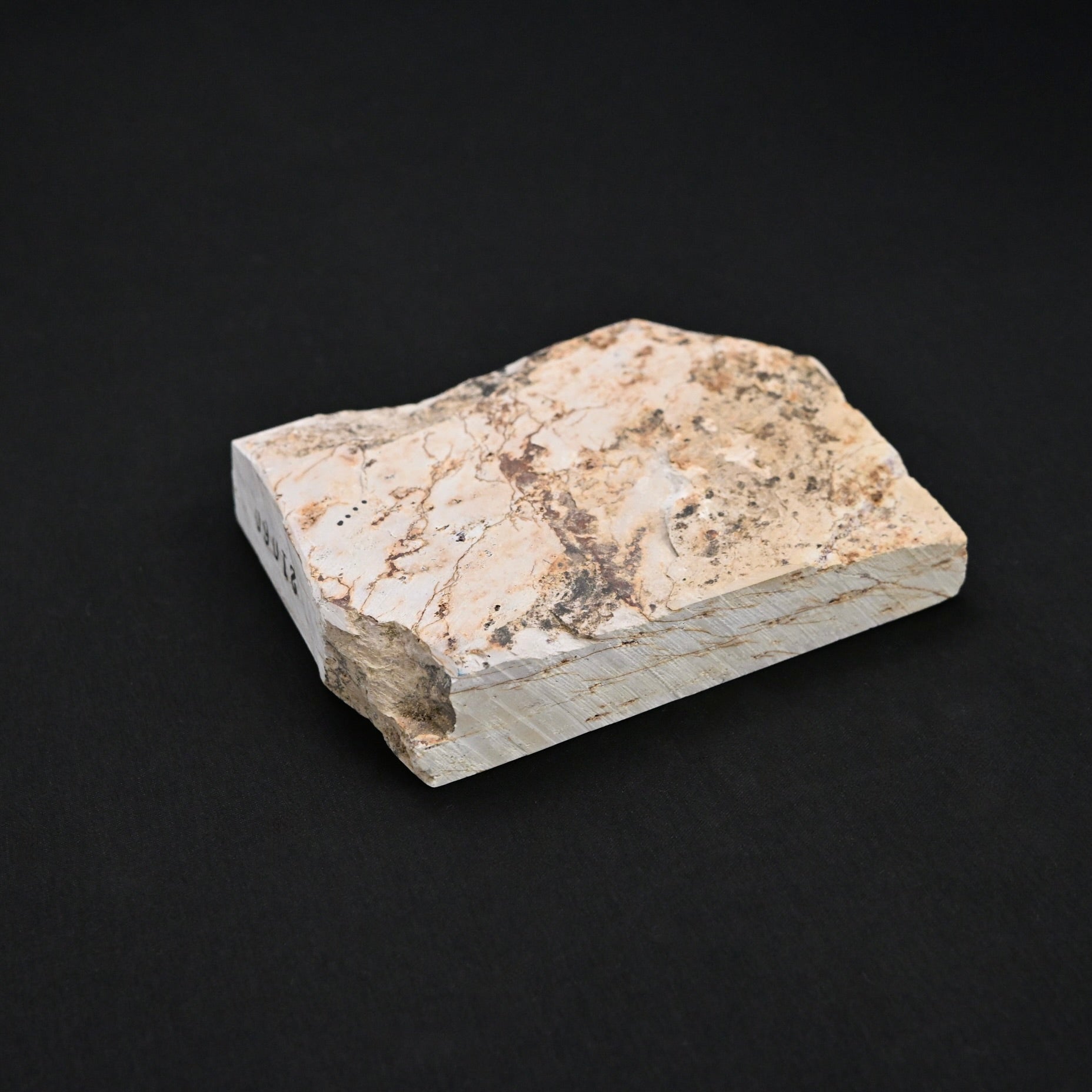 Okudo Suita Japanese Natural Finishing Stones      奥殿 巣板 天然仕上げ砥石