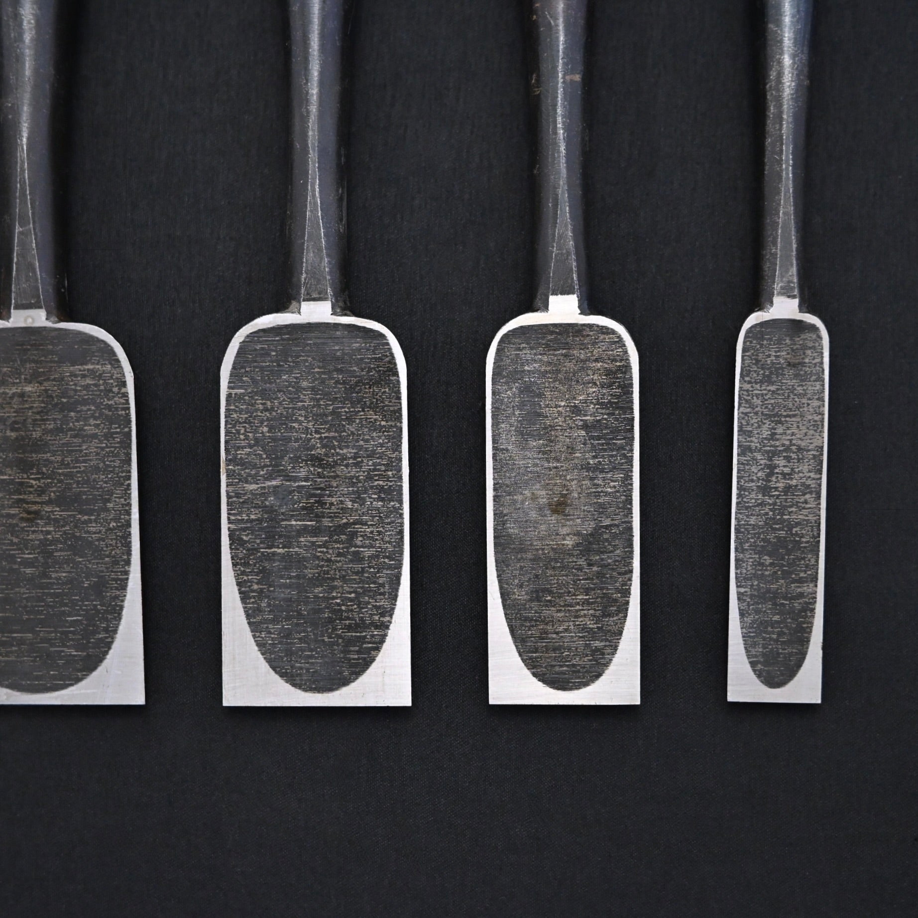 掘出し物  錦清水 首高 追入 グミ柄     Rare Stock Nishiki Kiyomi Bench Chisels