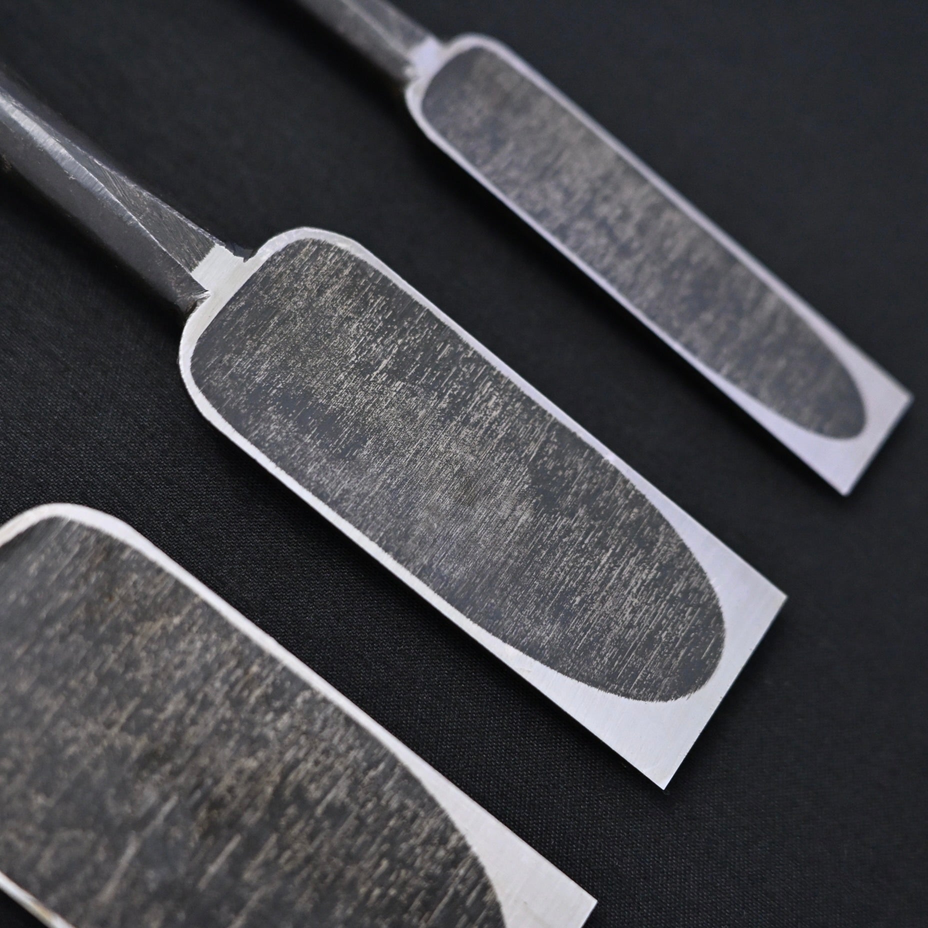 掘出し物  錦清水 首高 追入 グミ柄     Rare Stock Nishiki Kiyomi Bench Chisels
