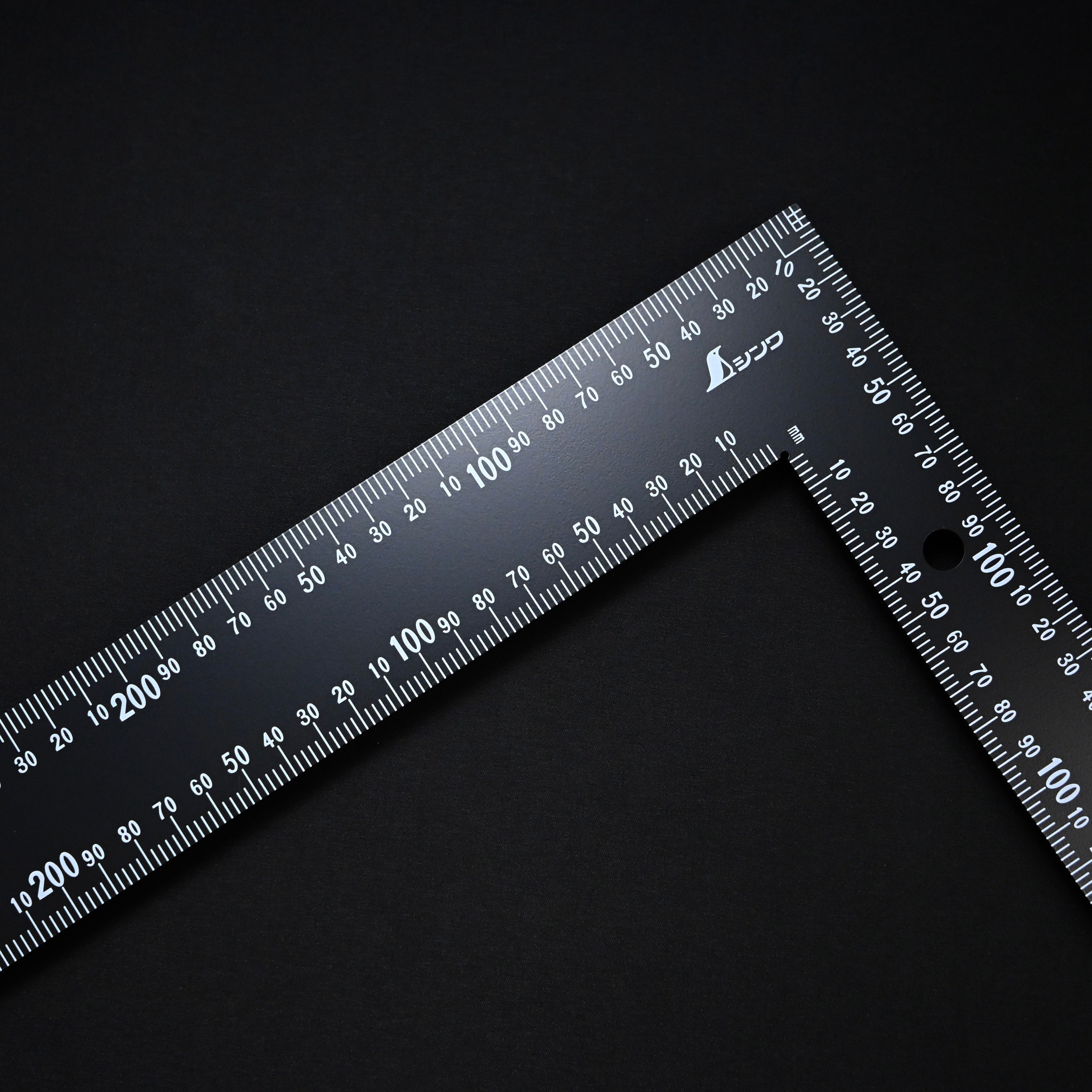 Shinwa Rafter Square Marks Building 2x4    シンワ ラフタースコヤ 黒色 60×40cm 白目盛