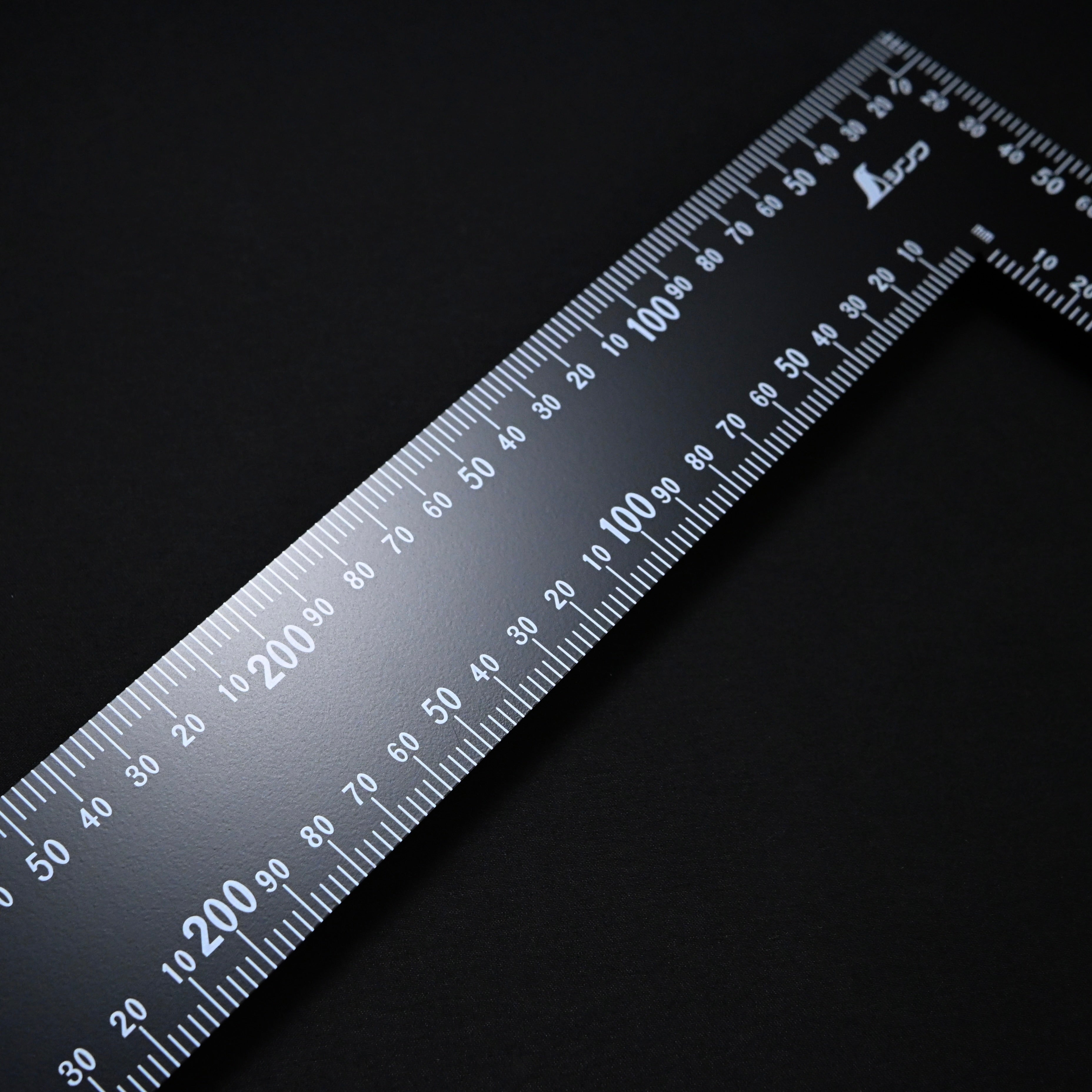 Shinwa Rafter Square Marks Building 2x4    シンワ ラフタースコヤ 黒色 60×40cm 白目盛