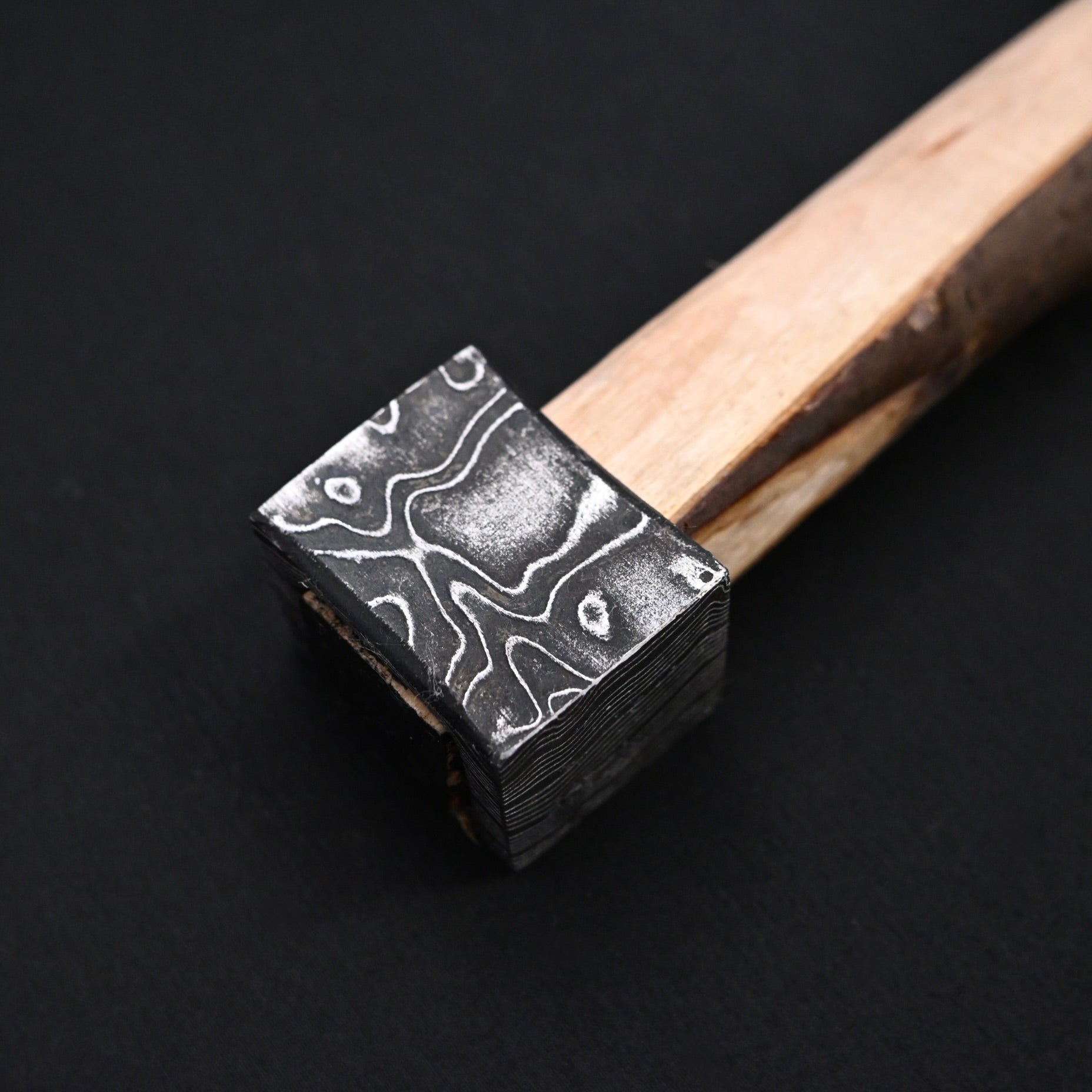 別注 正行 杮葺き屋根鉄槌 木目 山桜柄  Masatsura custom made Yane Hammers with handle