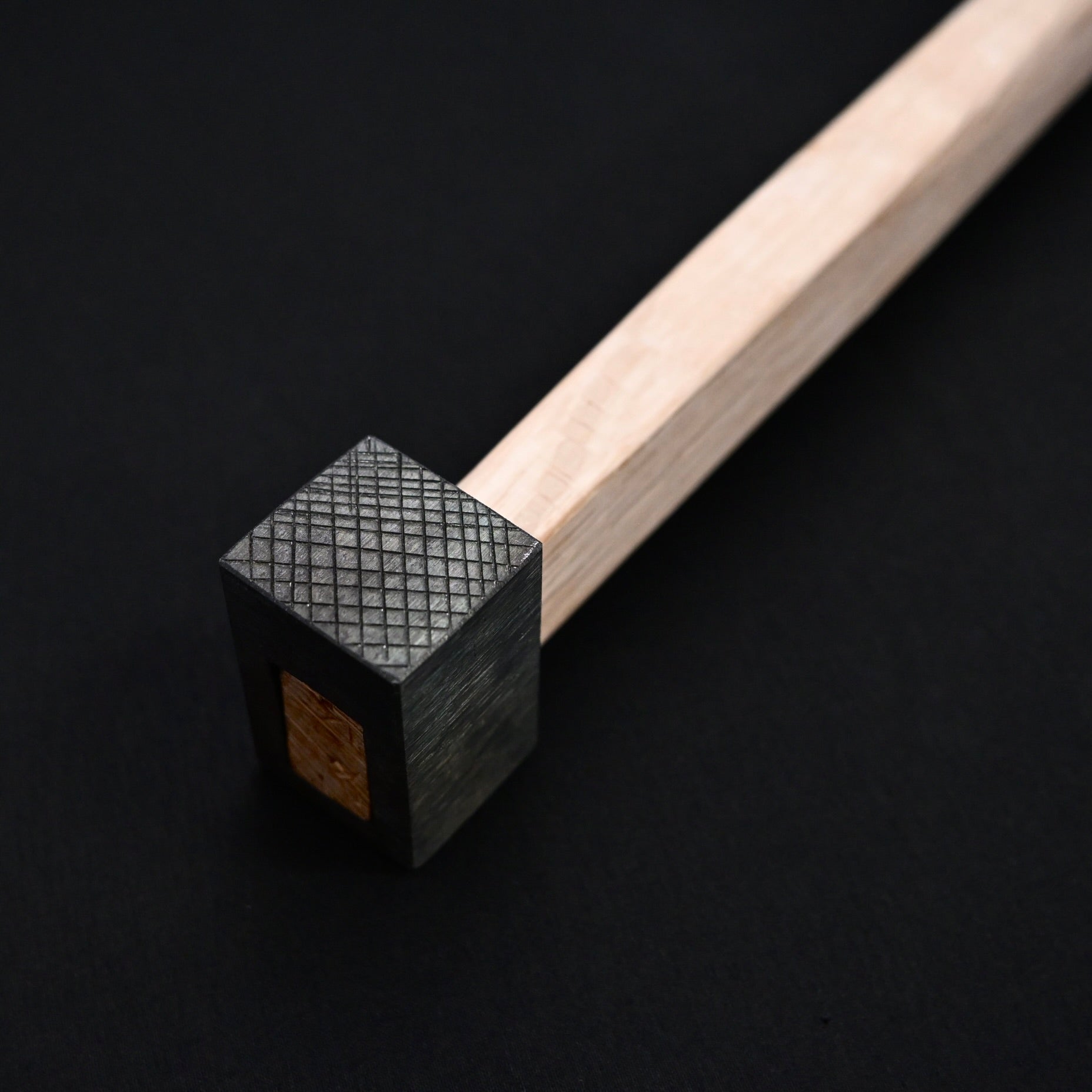 別注 正行 杮葺き屋根鉄槌 黒打  Masatsura custom made Yane Hammers with handle Black Finish