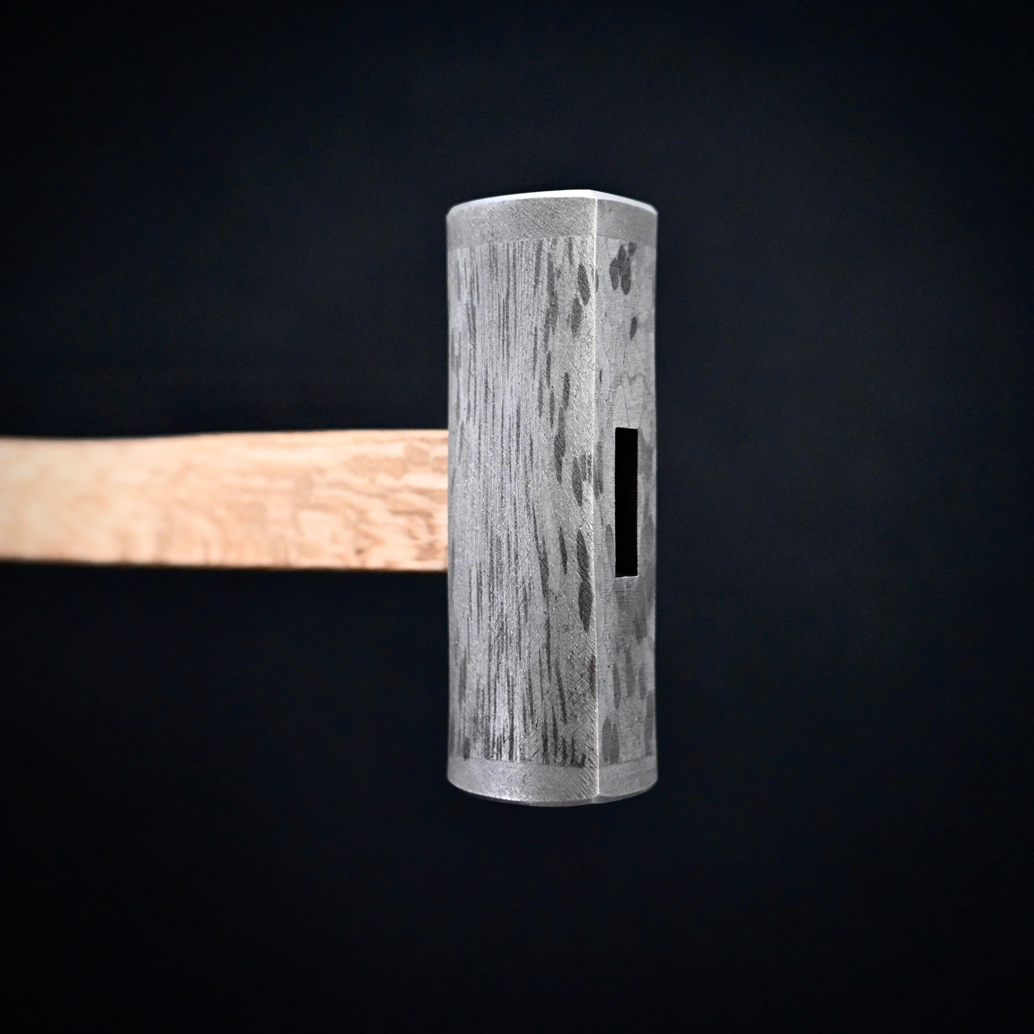 Sozen Square Hammers Damascus finish with Oak Handle 素全 四角玄翁 ダマスカス鋼 白樫柄入