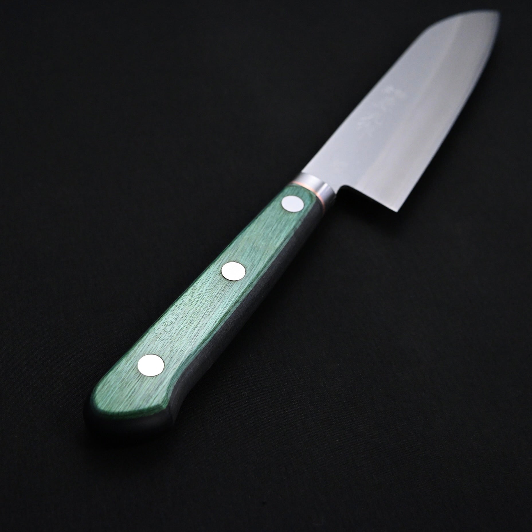 Kanemoto Small Santoku kitchen knife Green Handle  兼元 小三徳包丁 DPゴールド 140mm 緑合板柄