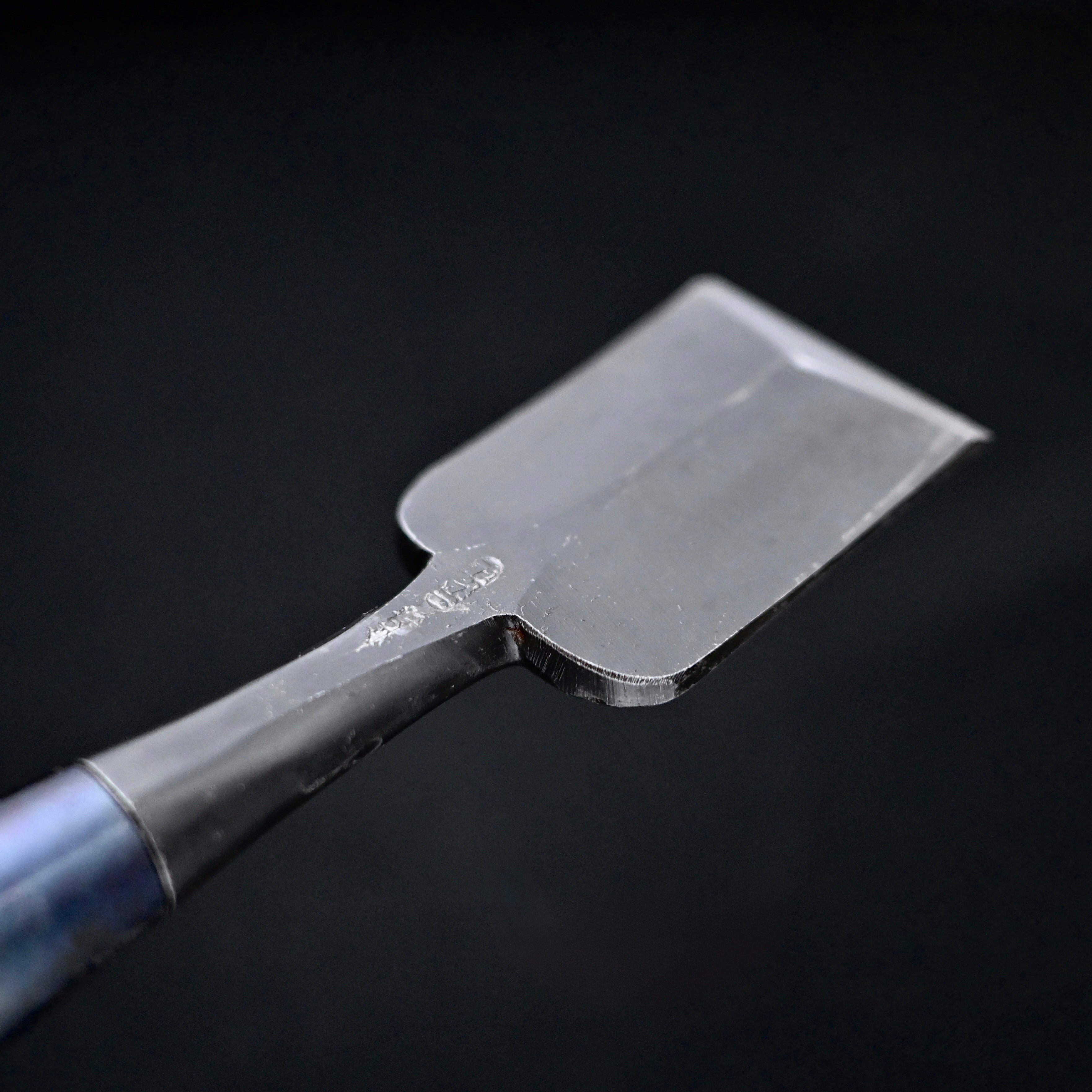 二治弘 鎬 追入組鑿 白樫柄    Nijihiro Dovetail Bench chisels set white Oak Handle by Chuutarou Imai (Fujihiro)