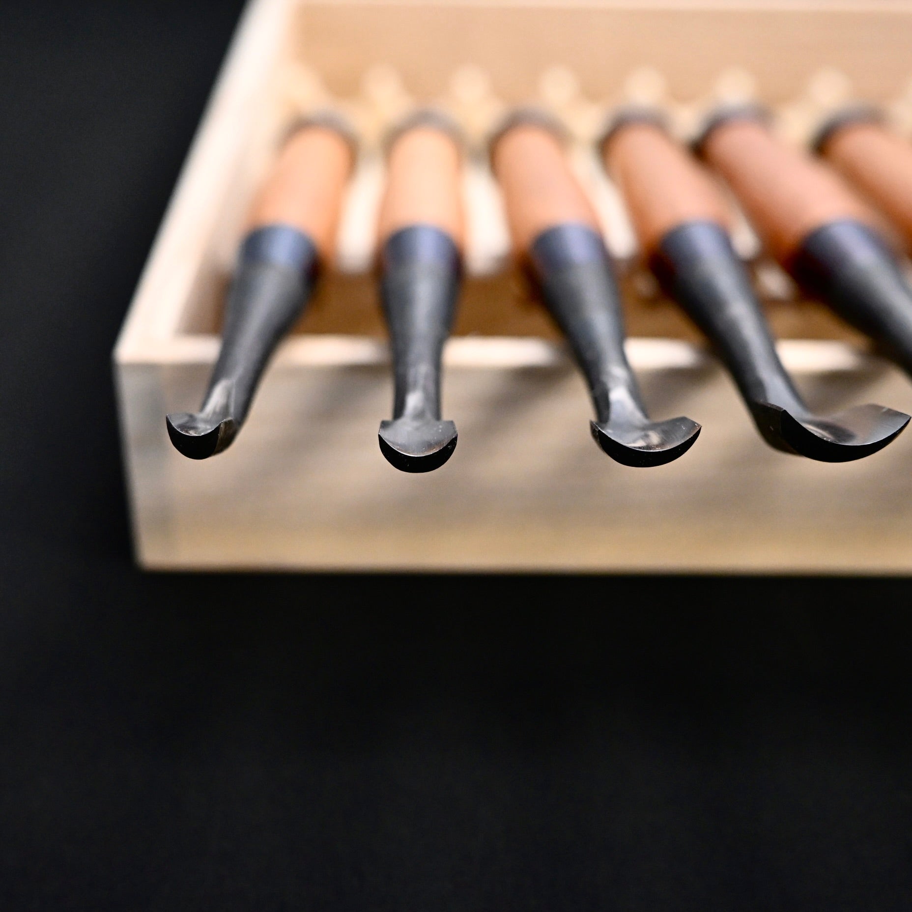 Hashi Spoon chisels set Carving chisels with white steel  橋 清玄作 丸曲組鑿  八本組