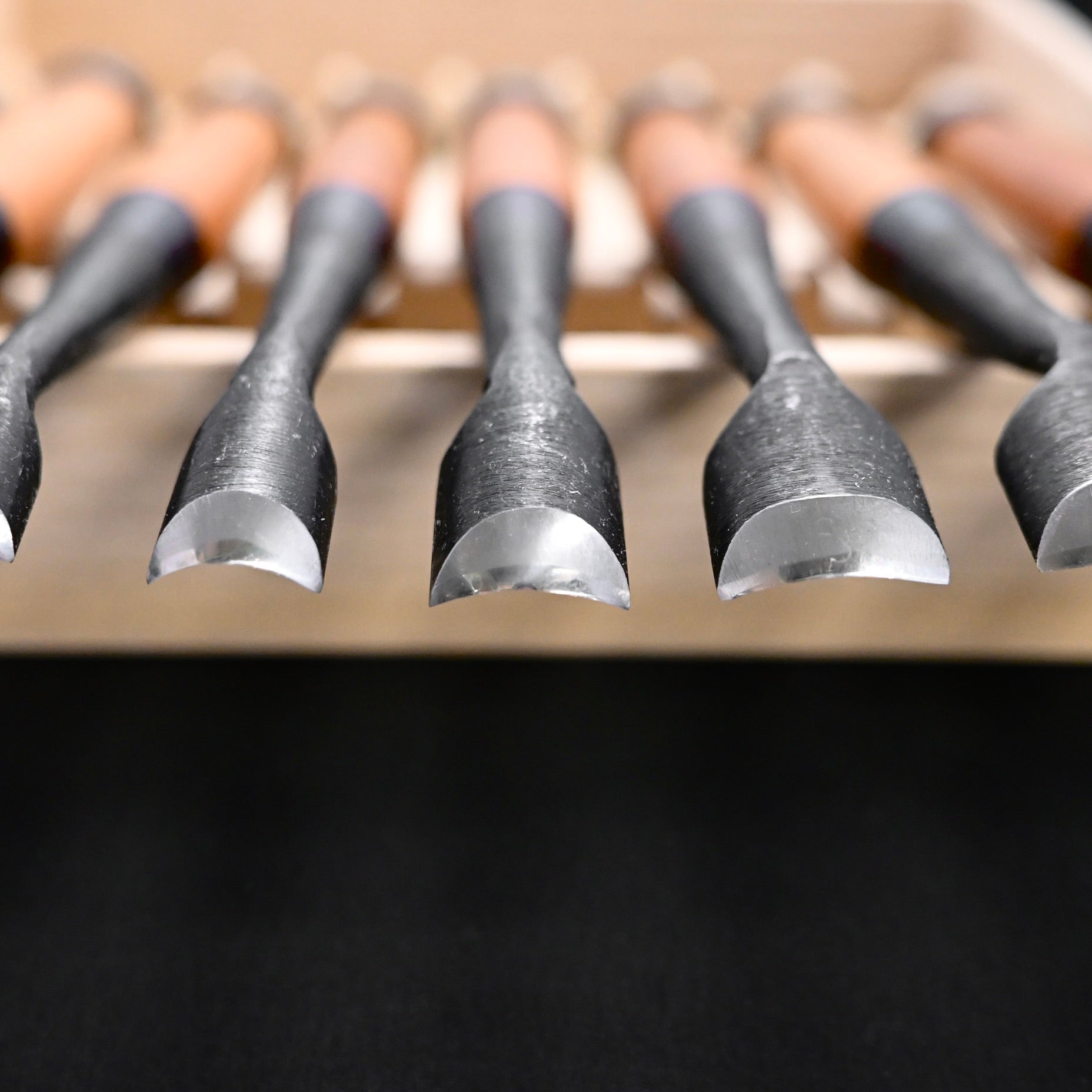 Hashi Spoon chisels set Carving chisels with white steel  橋 清玄作 丸曲組鑿  八本組