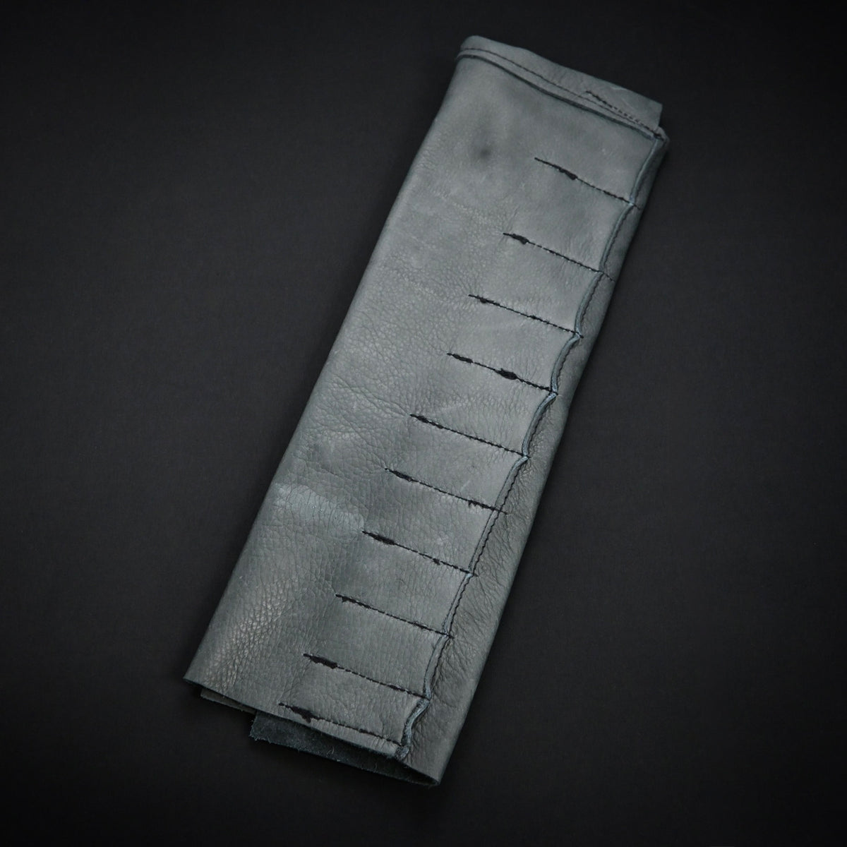 Daido Saw Leather Cloth Bag Glay       大道 本革グレー鋸巻 先カット内床革5枚 革紐付き