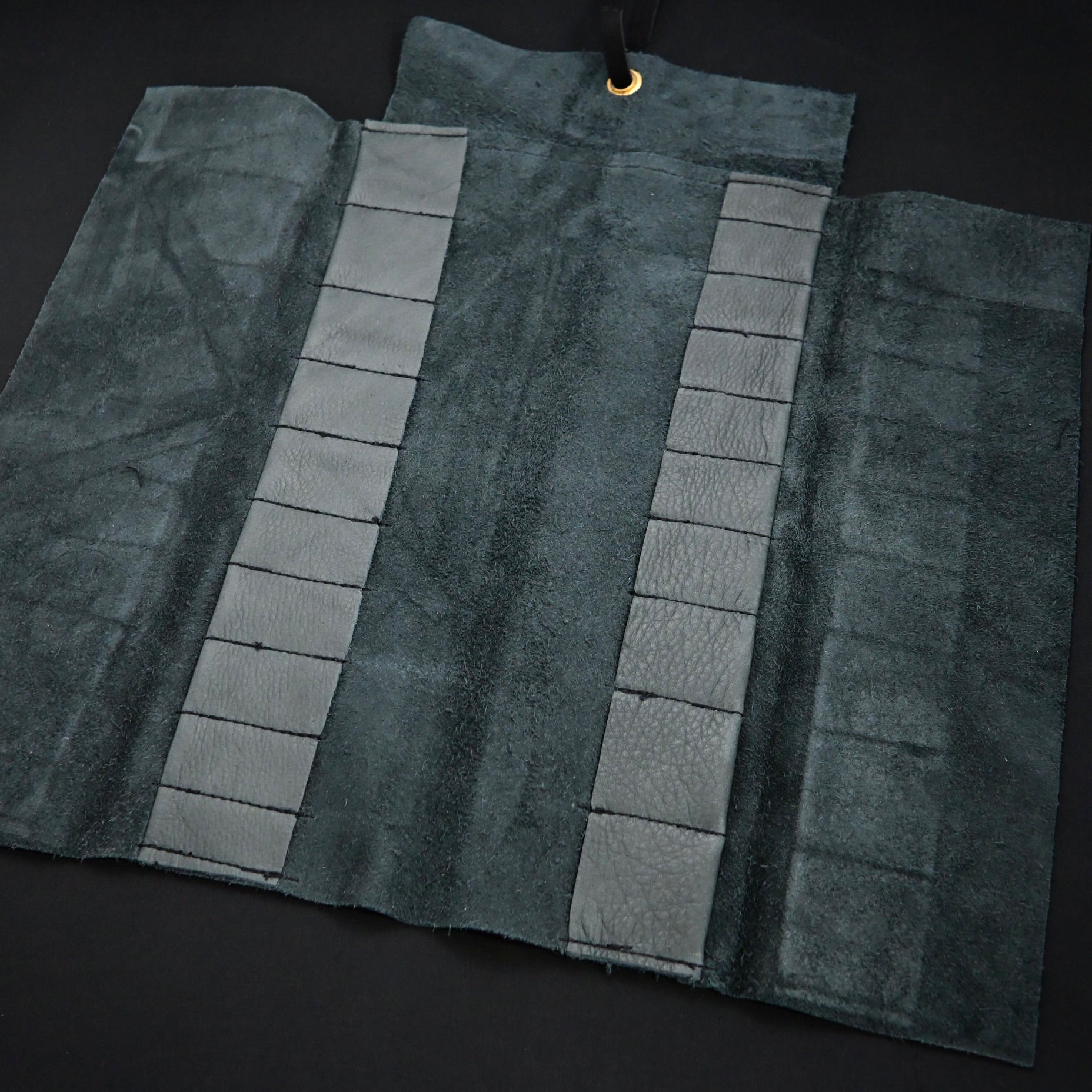 Daido Saw Leather Cloth Bag Glay       大道 本革グレー鋸巻 先カット内床革5枚 革紐付き