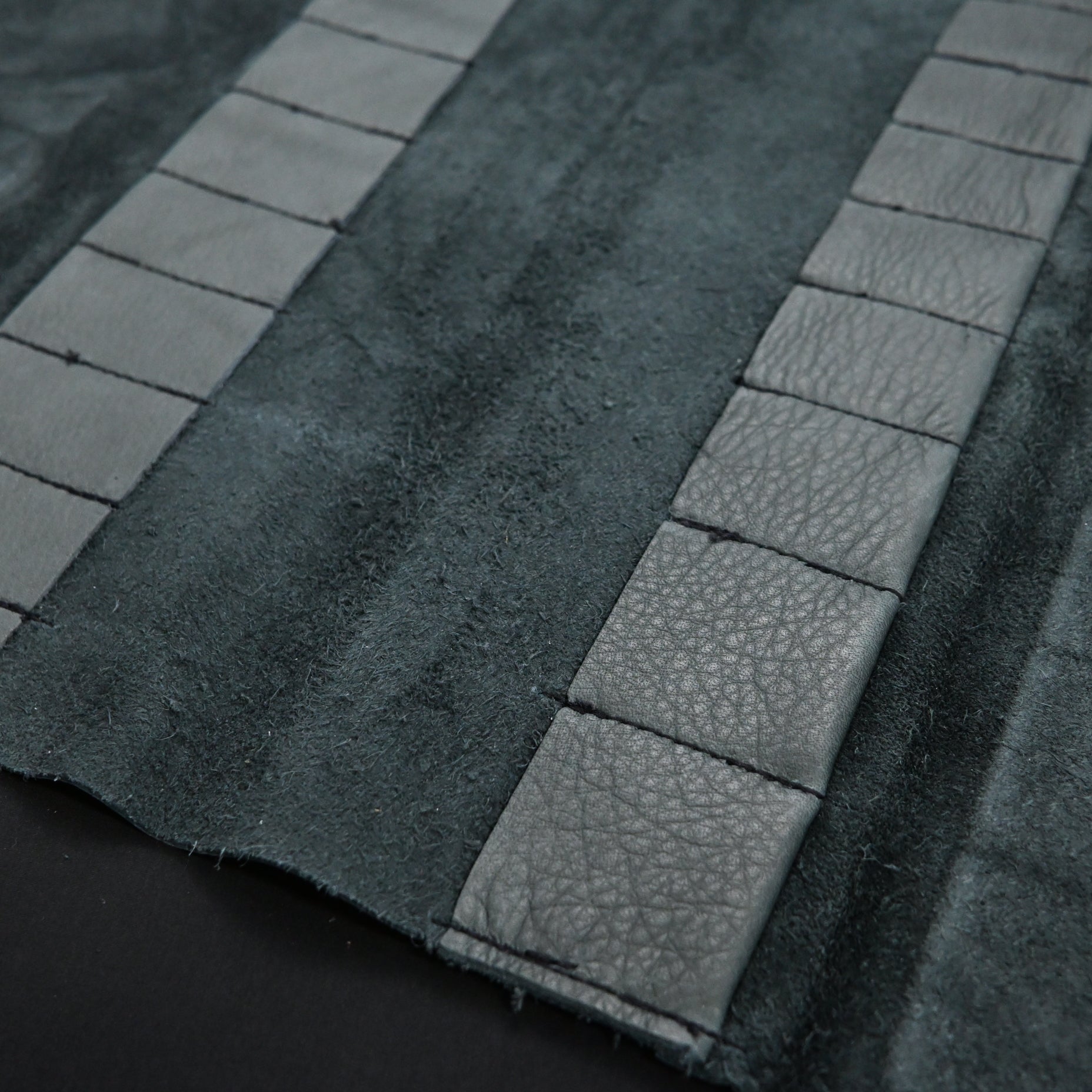 Daido Saw Leather Cloth Bag Glay       大道 本革グレー鋸巻 先カット内床革5枚 革紐付き